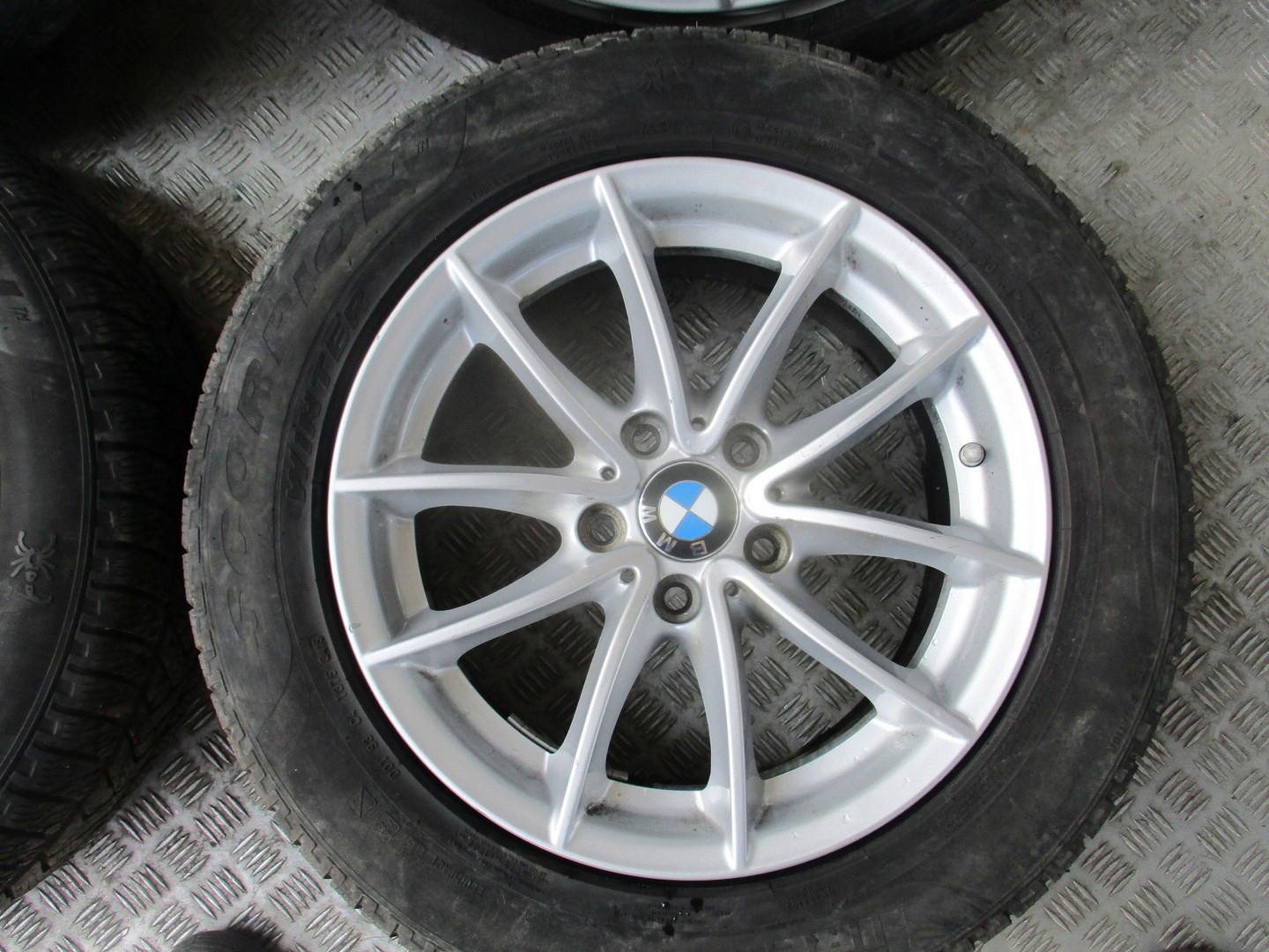 wheels discs tyres BMW X3 F25 R17 M+S 15R