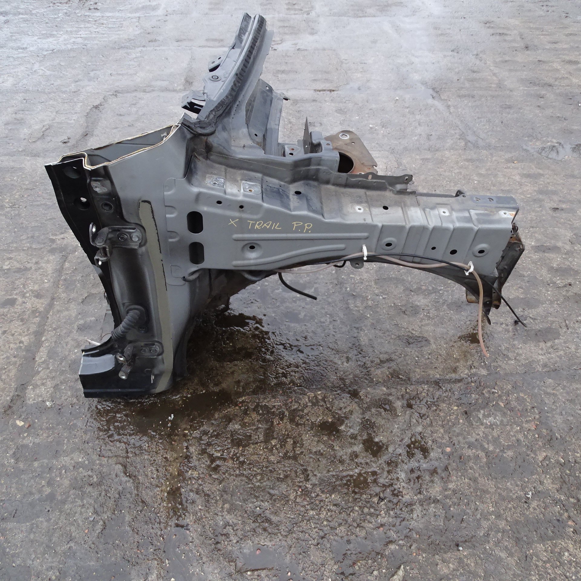 NISSAN X-ТРЕК T31 09r ЛОНЖЕРОН ЧЕТВЕРТЬ ПЕРЕД ПРАВ.