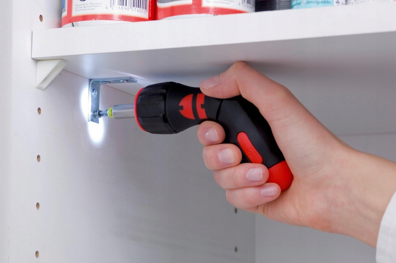 WKRETAK Z GRZECHOTKA LAMANY Z LED WURTH Mark Wurth