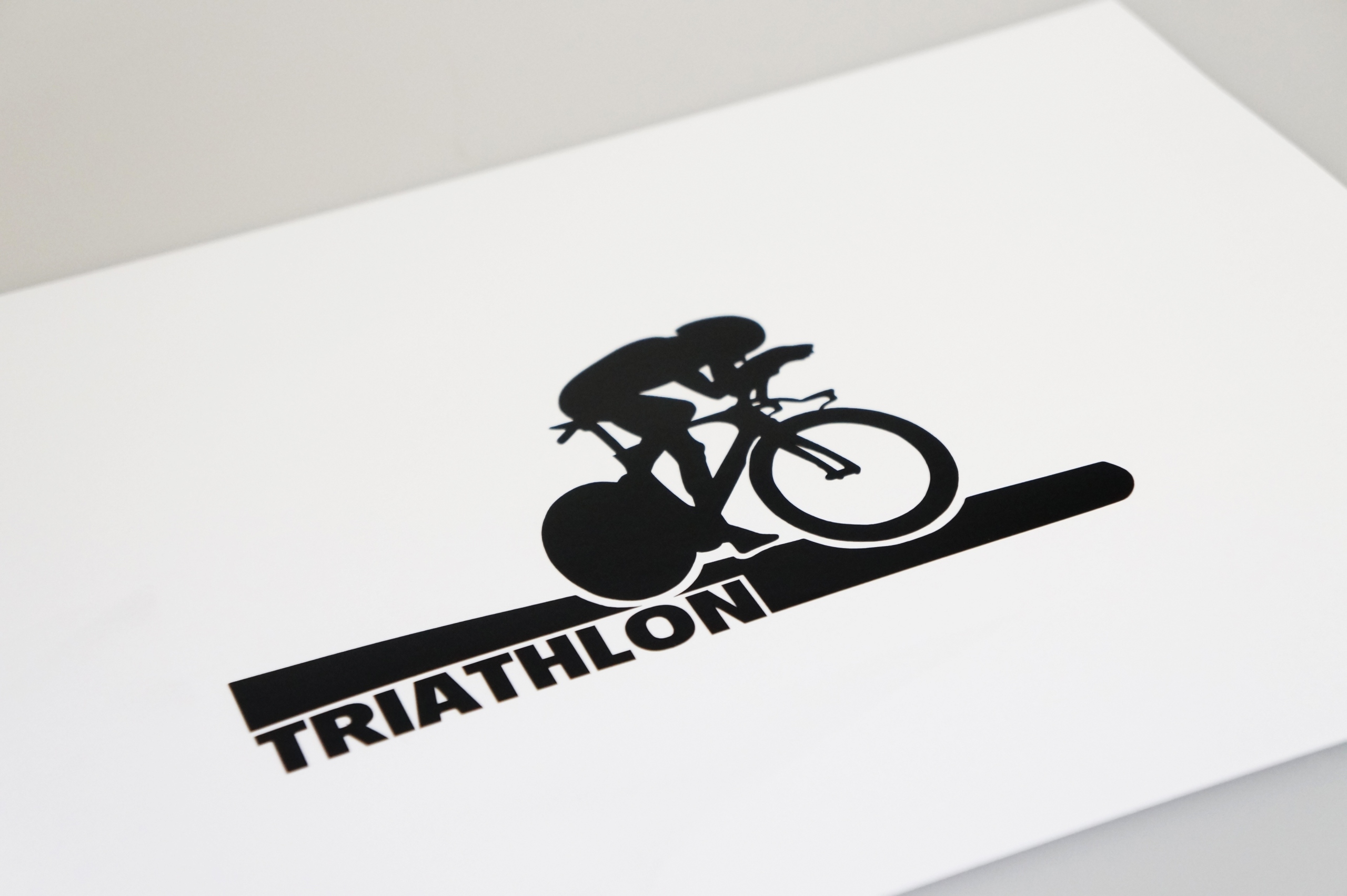 NAKLEJKA na samochód ROWER TRIATHLON 15x10cm EAN (GTIN) 5904024818007