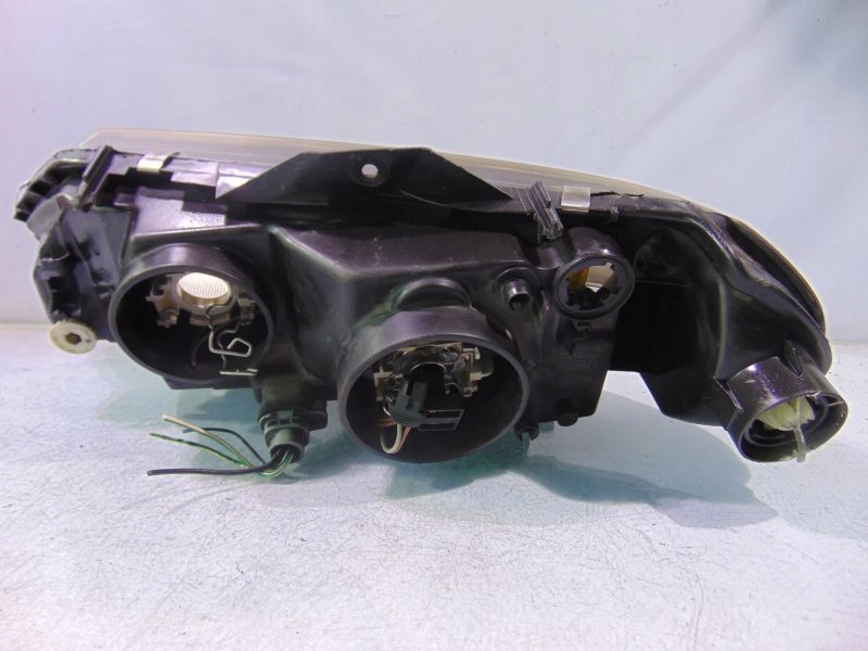 Фара правая renault LAGUNA и англия