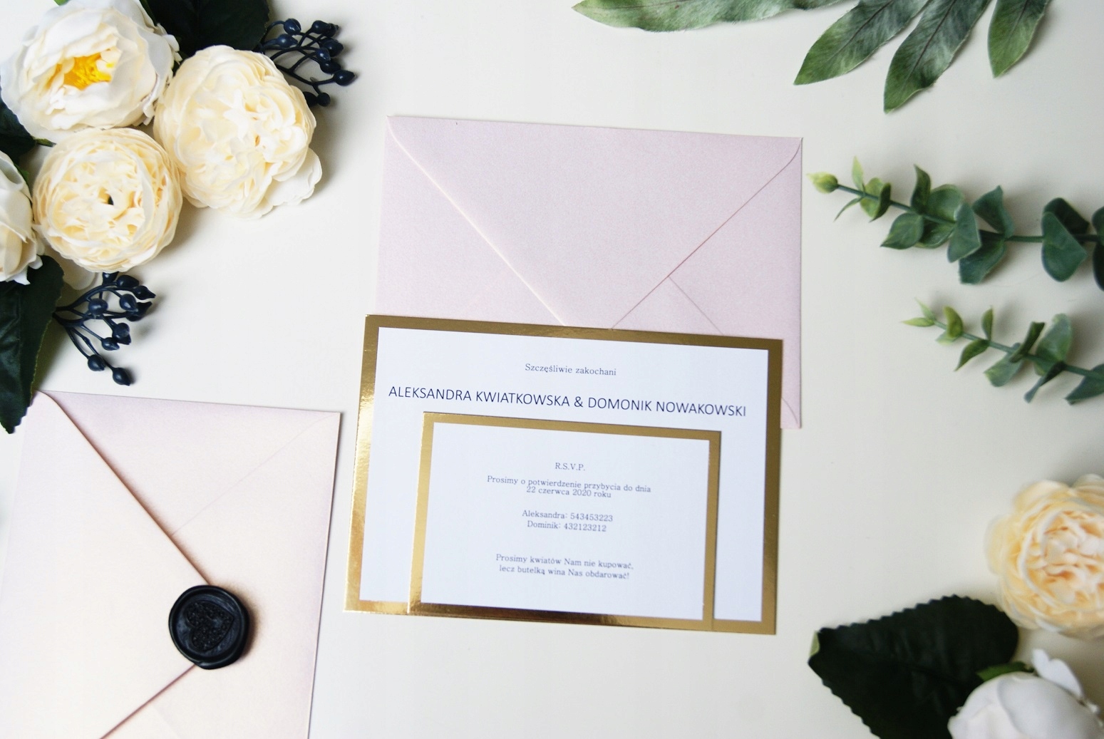 ZŁOTE ZAPROSZENIA ŚLUBNE Z OPASKĄ ELEGANCKIE Liczba sztuk 1 szt.