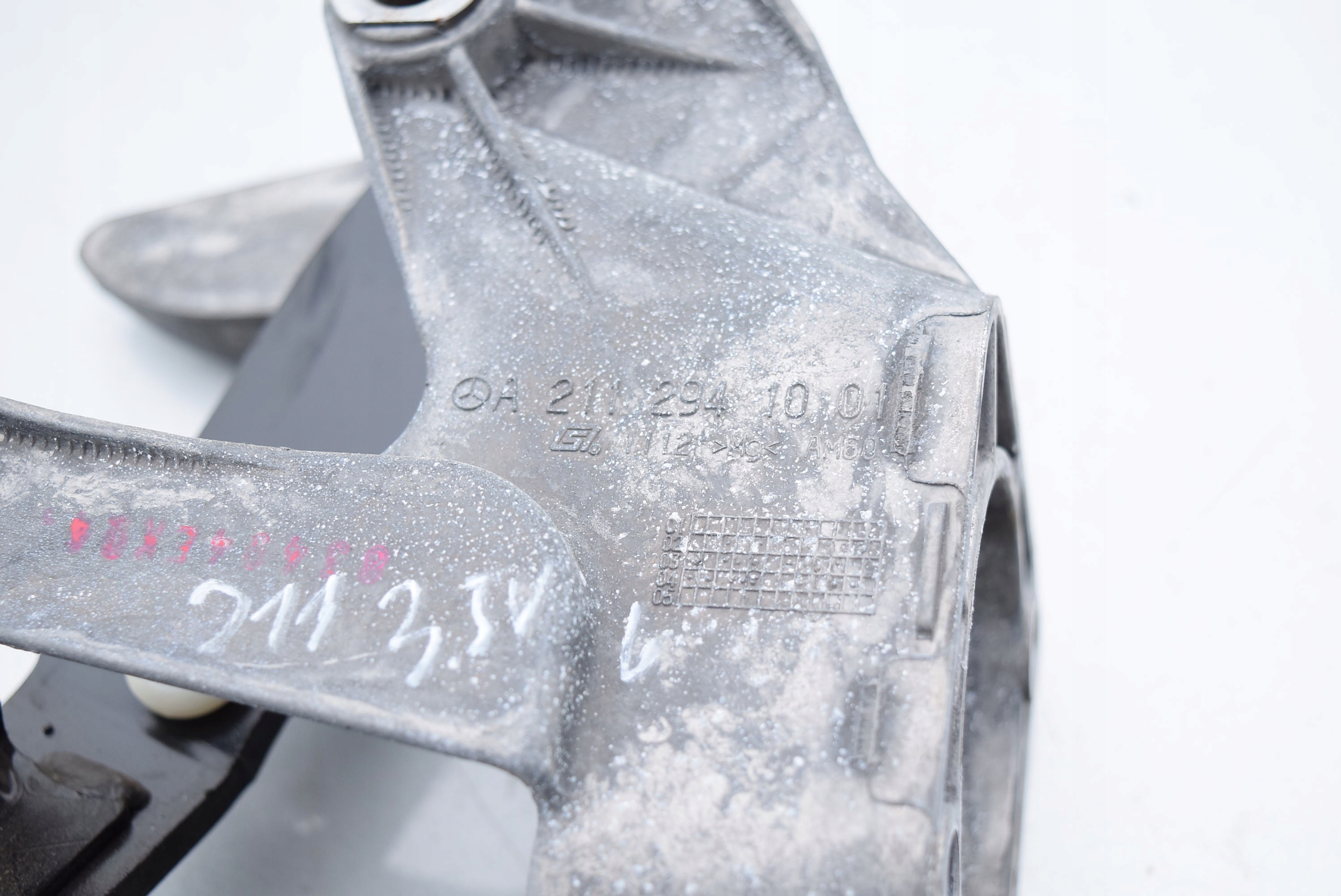 MERCEDES W211 PEDAŁ HAMULCA NOŻNEGO 2112941001