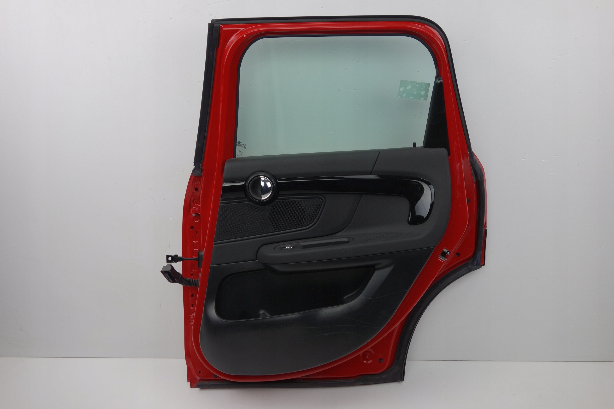 DRZWI PRAWE TYLNE MINI F60 CHILI RED 851 Producent części Mini OE