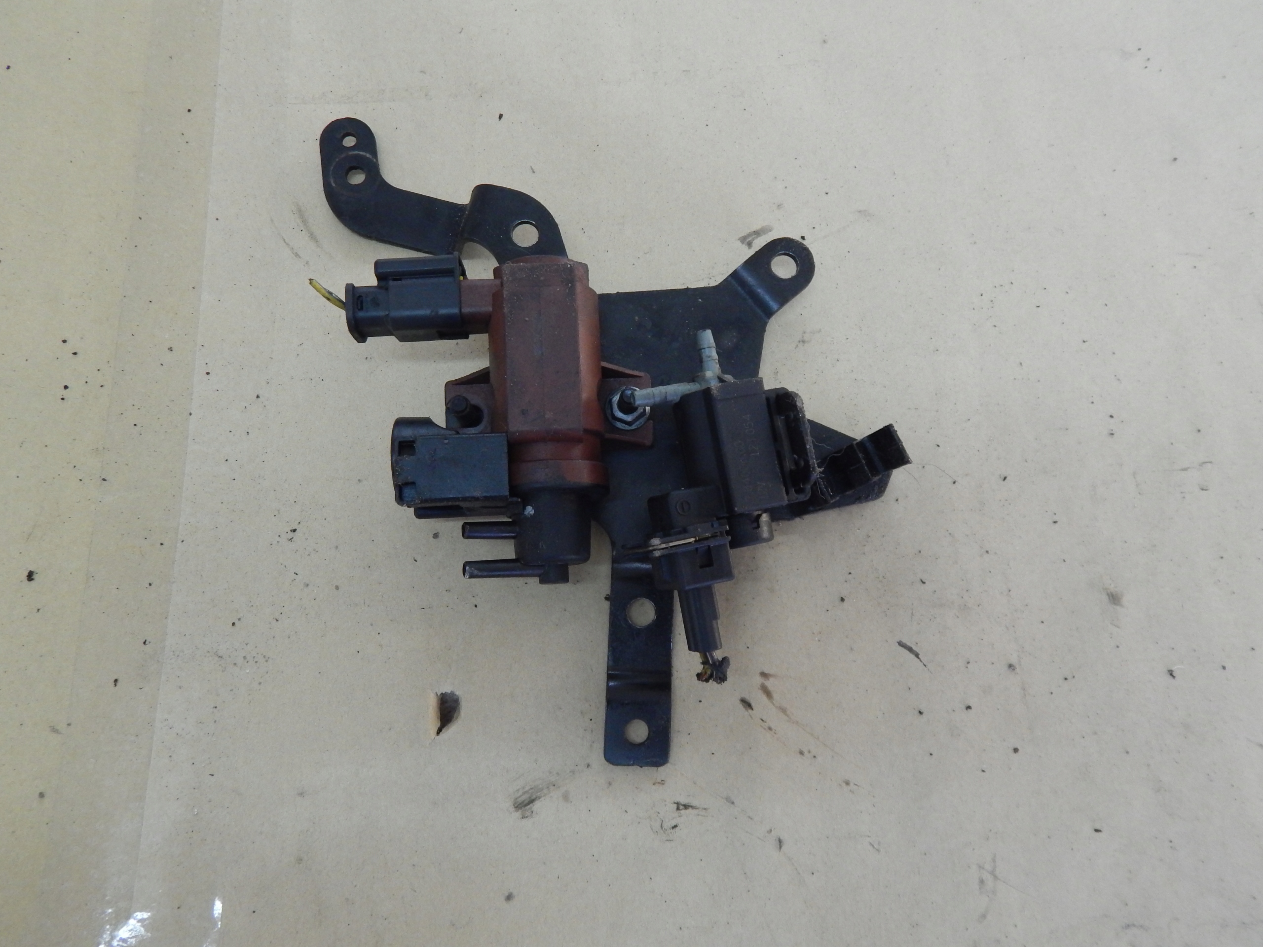 ZAWÓR PODCIŚNIENIA MONDEO MK4 LIFT 2.0 TDCI