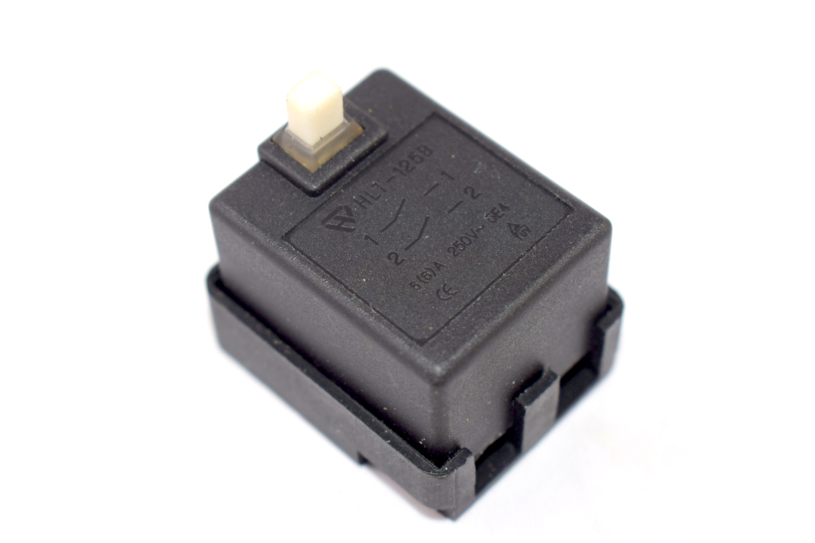 

Wyłącznik Black&Decker CD105 110 115 załączony