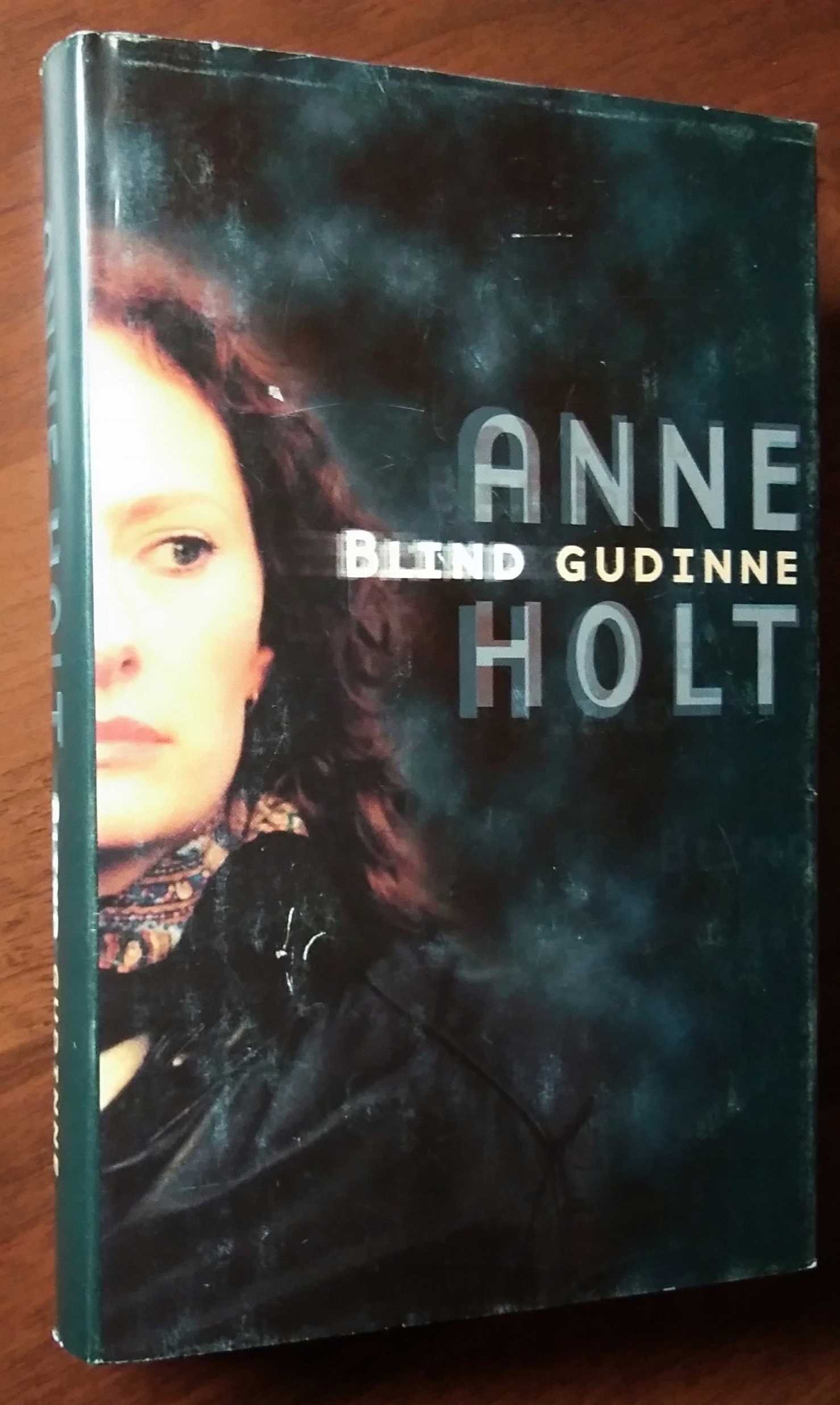 BLIND GUDINNE - Anne Holt jęz. szwedzki