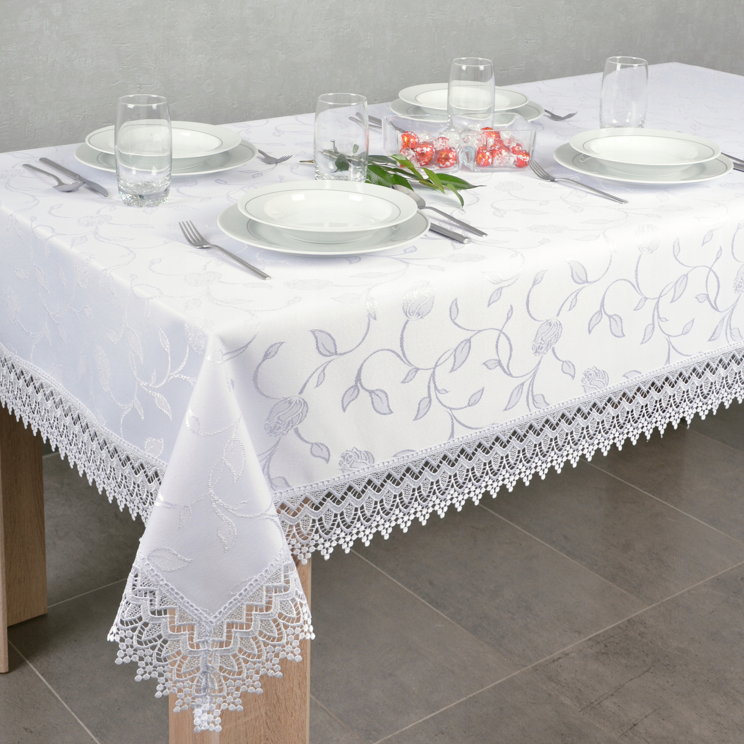 obrus plamoodporny z GIPIURĄ 280x140 biały tk.127 Typ obrus