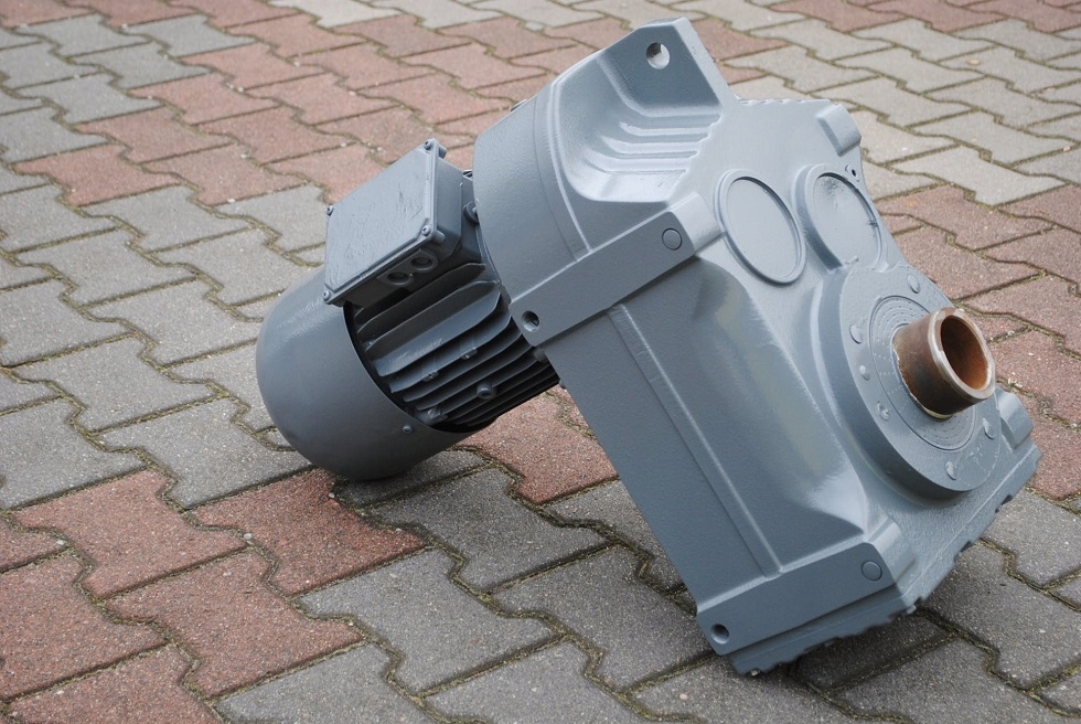 Motoreduktor 2.2kw. 9obr./min.