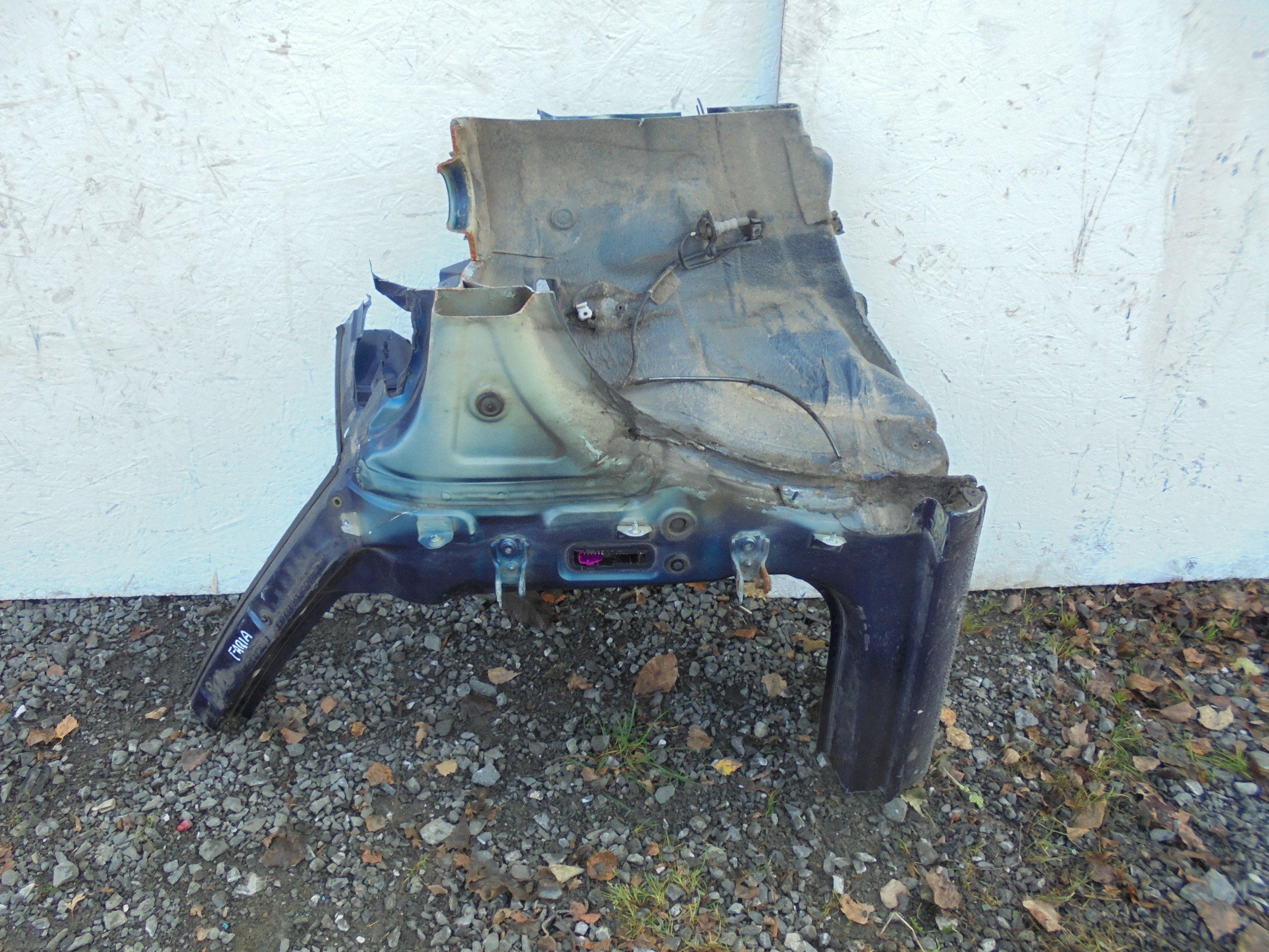 SKODA FABIA II ROOMSTER ЧЕТВЕРТЬ ПРАВА ПЕРЕД 07-14