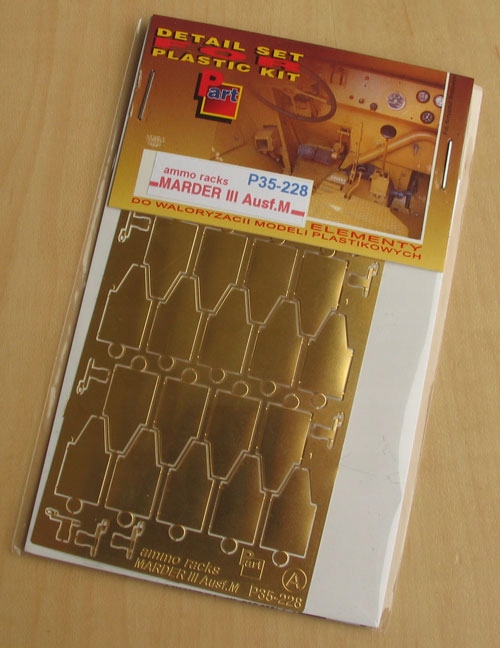 Part P35-228 1/35 Marder III Ausf.M nábojové kontejnery (Dragon)