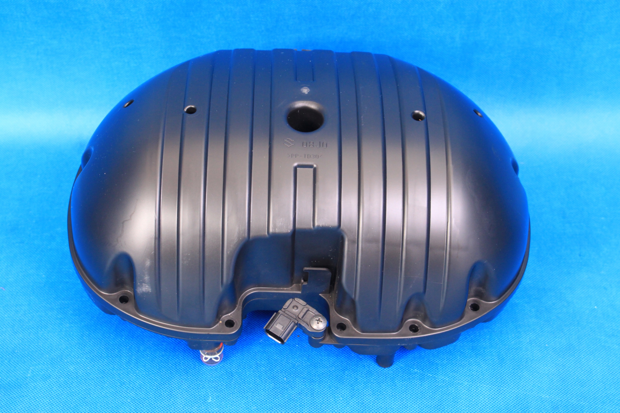 13700-13K00 - SUZUKI GSX-S 750 2018R AIRBOX В КОМПЛЕКТЕ