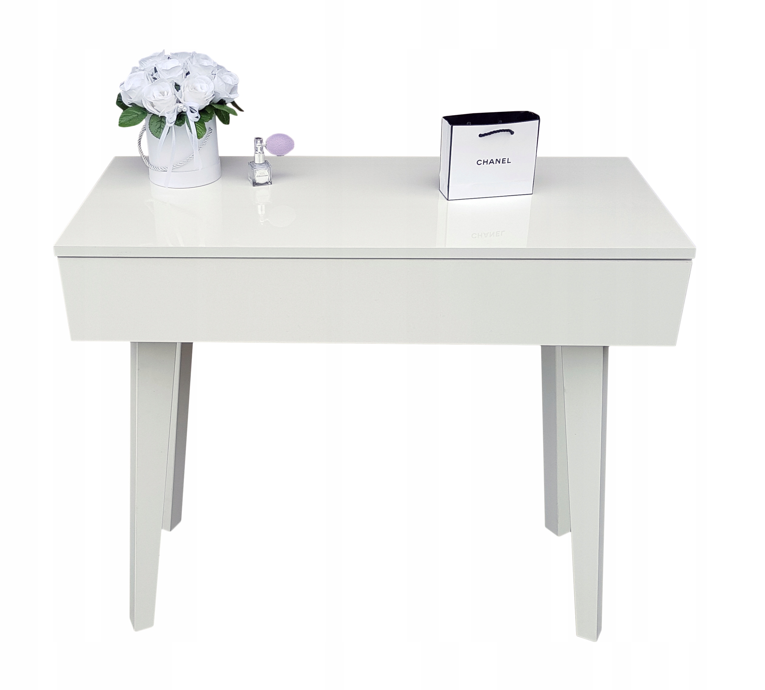 TOALETKA BIAŁA SKANDYNAWSKI STYL DREWNIANE NÓŻKI Marka inna