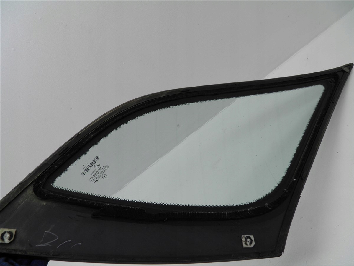 SZYBA TRÓJKĄT PRAWY TYŁ TYLNA MERCEDES ML W164 07- Typ samochodu Samochody osobowe