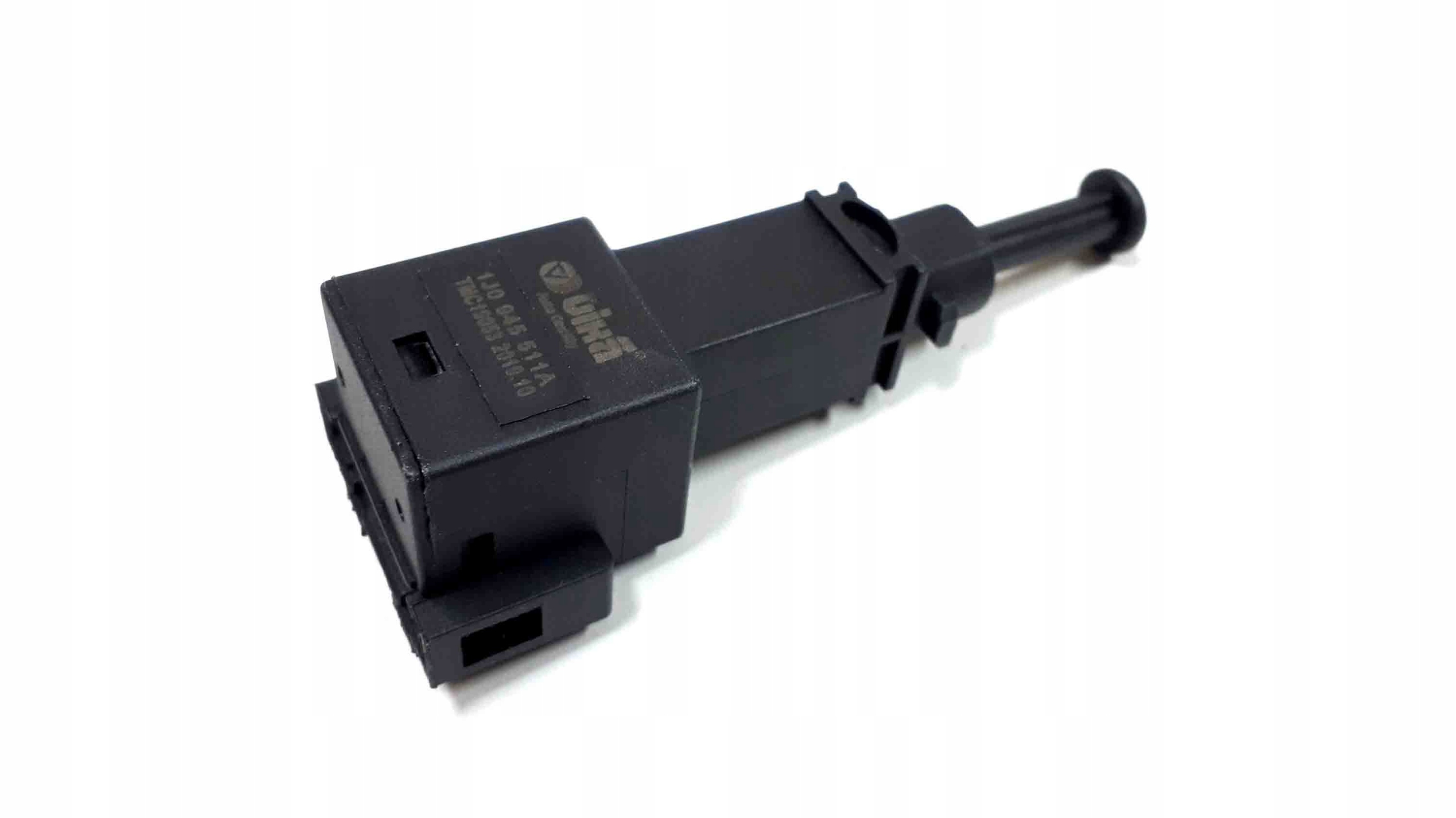 WŁĄCZNIK ŚWIATEŁ STOP A3 OCTAVIA GOLF 1J0945511A Producent części Vika