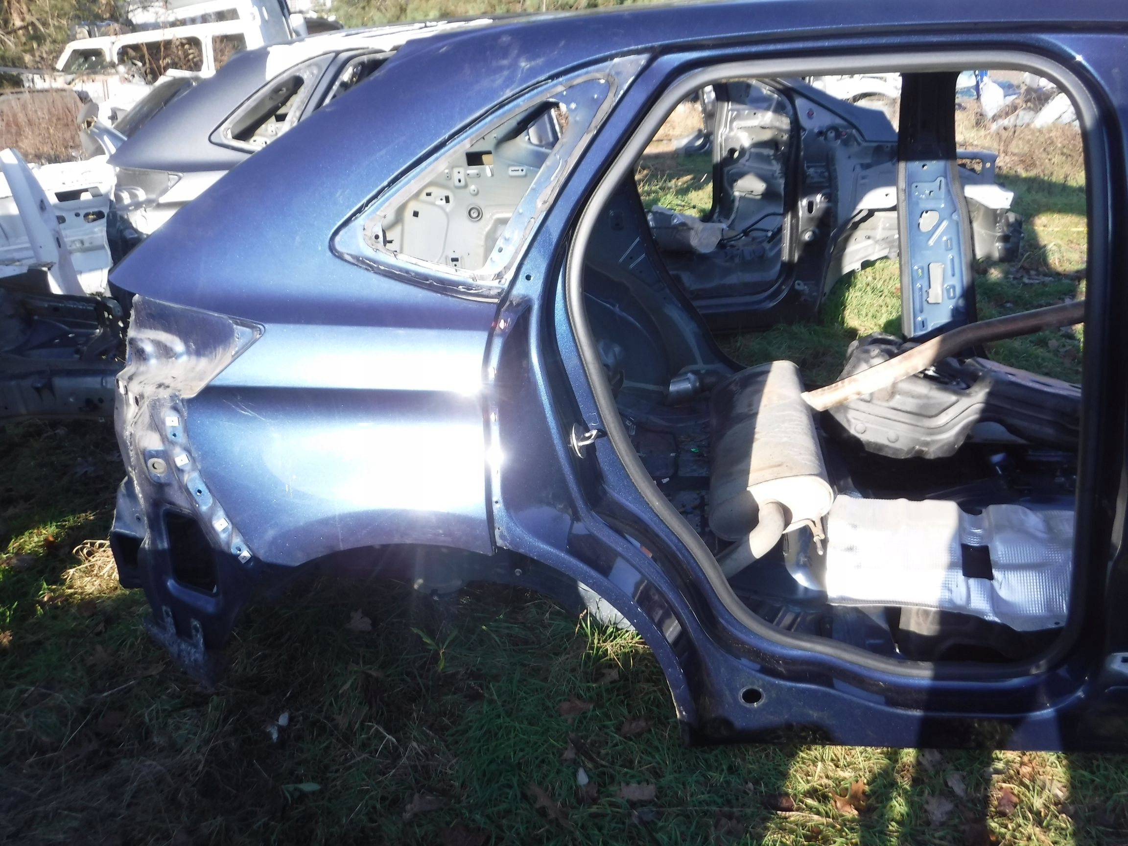 ĆWIARTKA TYŁ DUPA TYLNY PAS DACH FORD EDGE USA N1 Typ samochodu Samochody osobowe