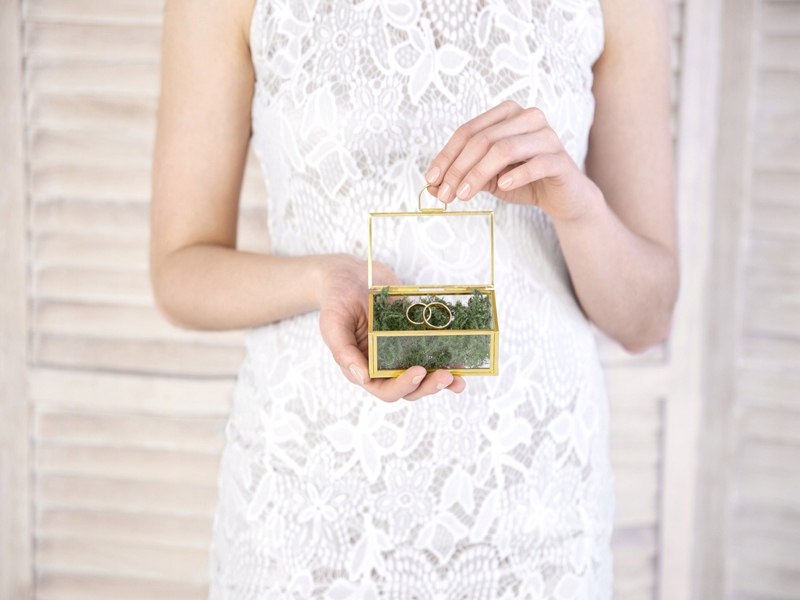 SZKLANE PUDEŁKO SZKATUŁKA NA OBRĄCZKI ZŁOTA Kod producenta PKWS1-019ME