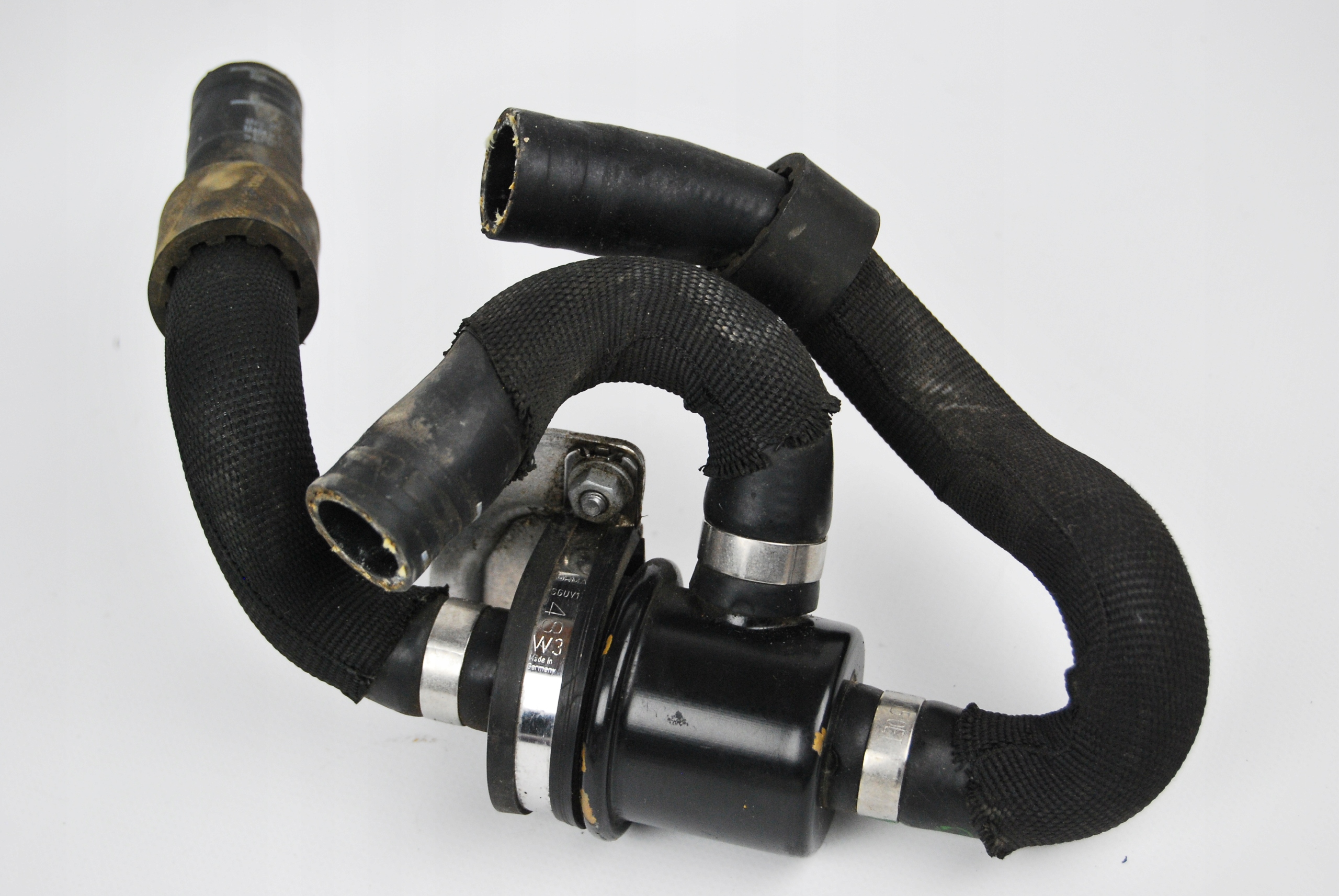 Wąż przewód wody termostat Audi R8 4S0122901A