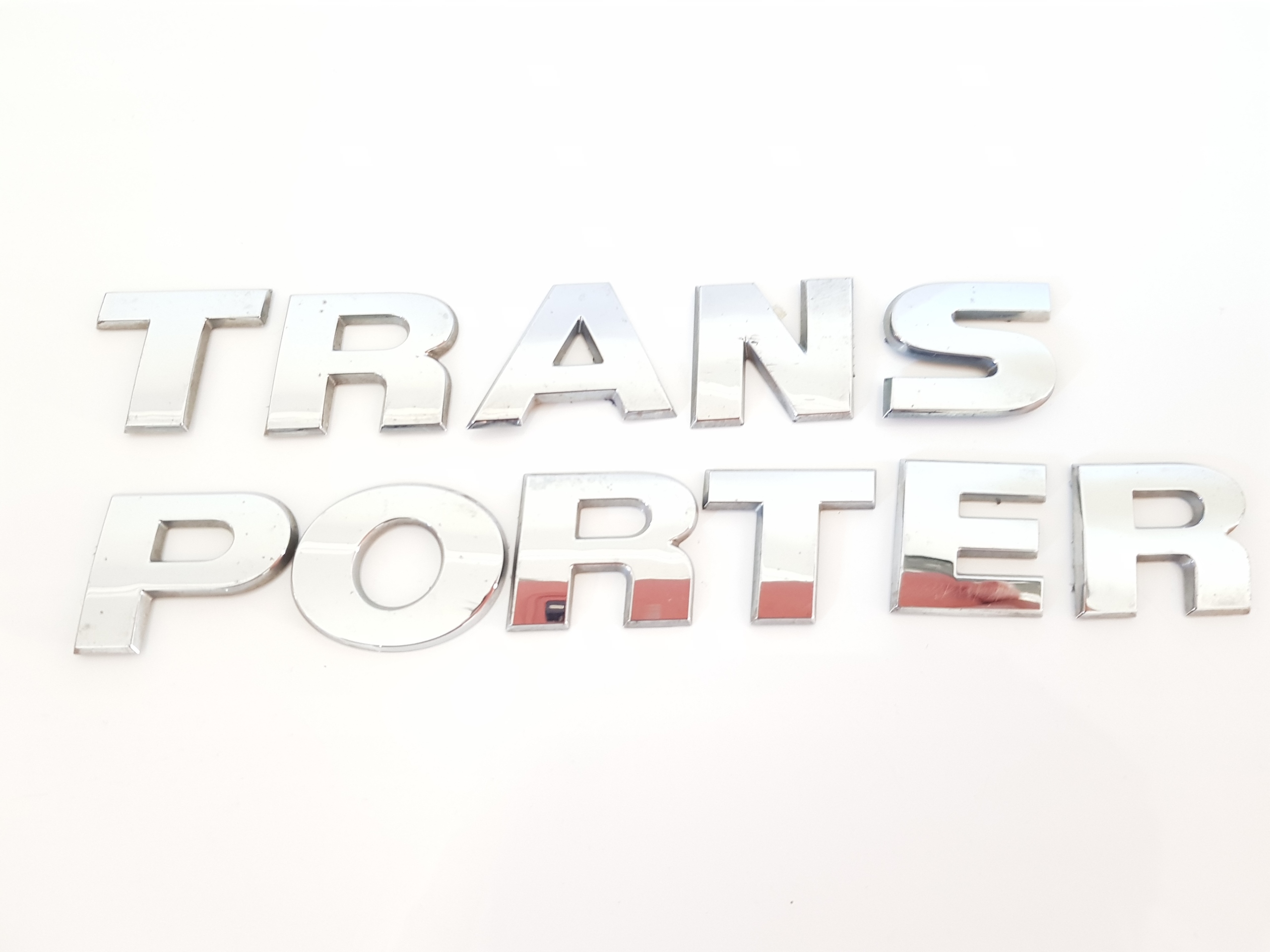 123 - VW TRANSPORTER T5 T6 значок емблема напис