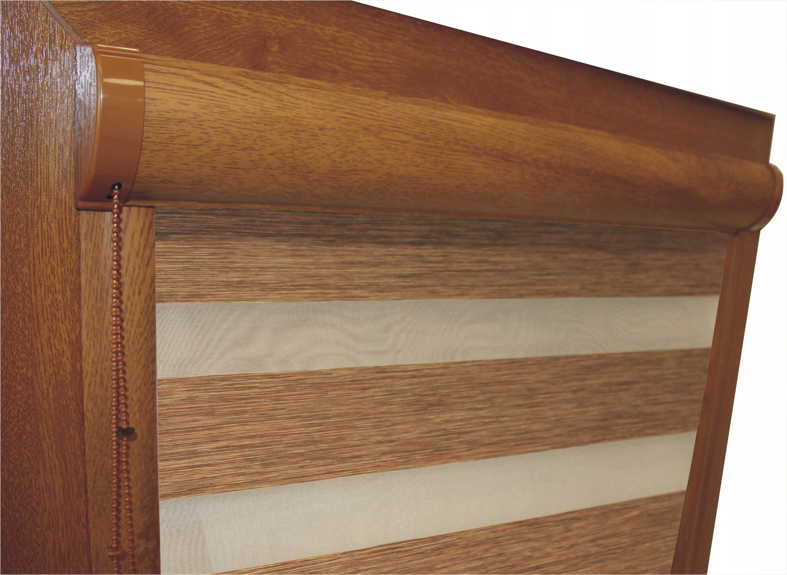 Roleta Dzień i Noc złoty dąb orzech mahoń 41x130