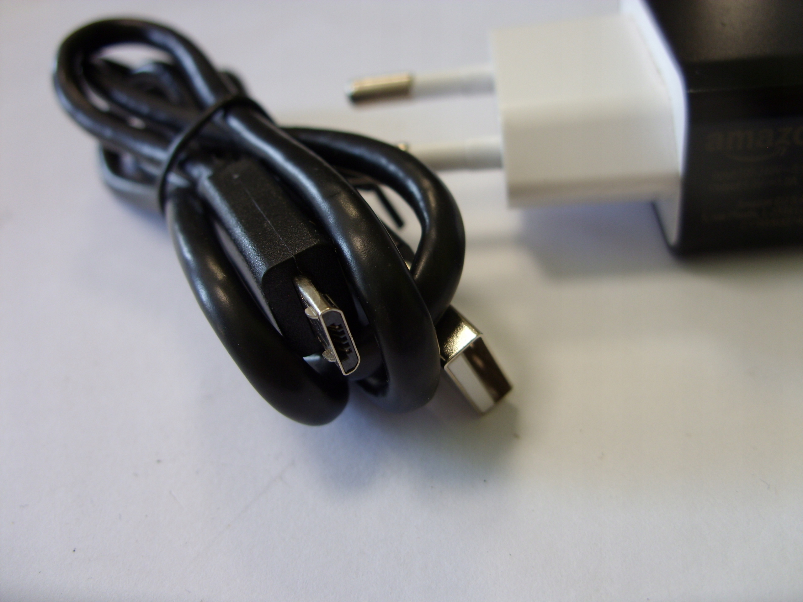 ŁADOWARKA ZASILACZ AMAZON FAEU7G DO KINDLE USB 5V Marka Amazon