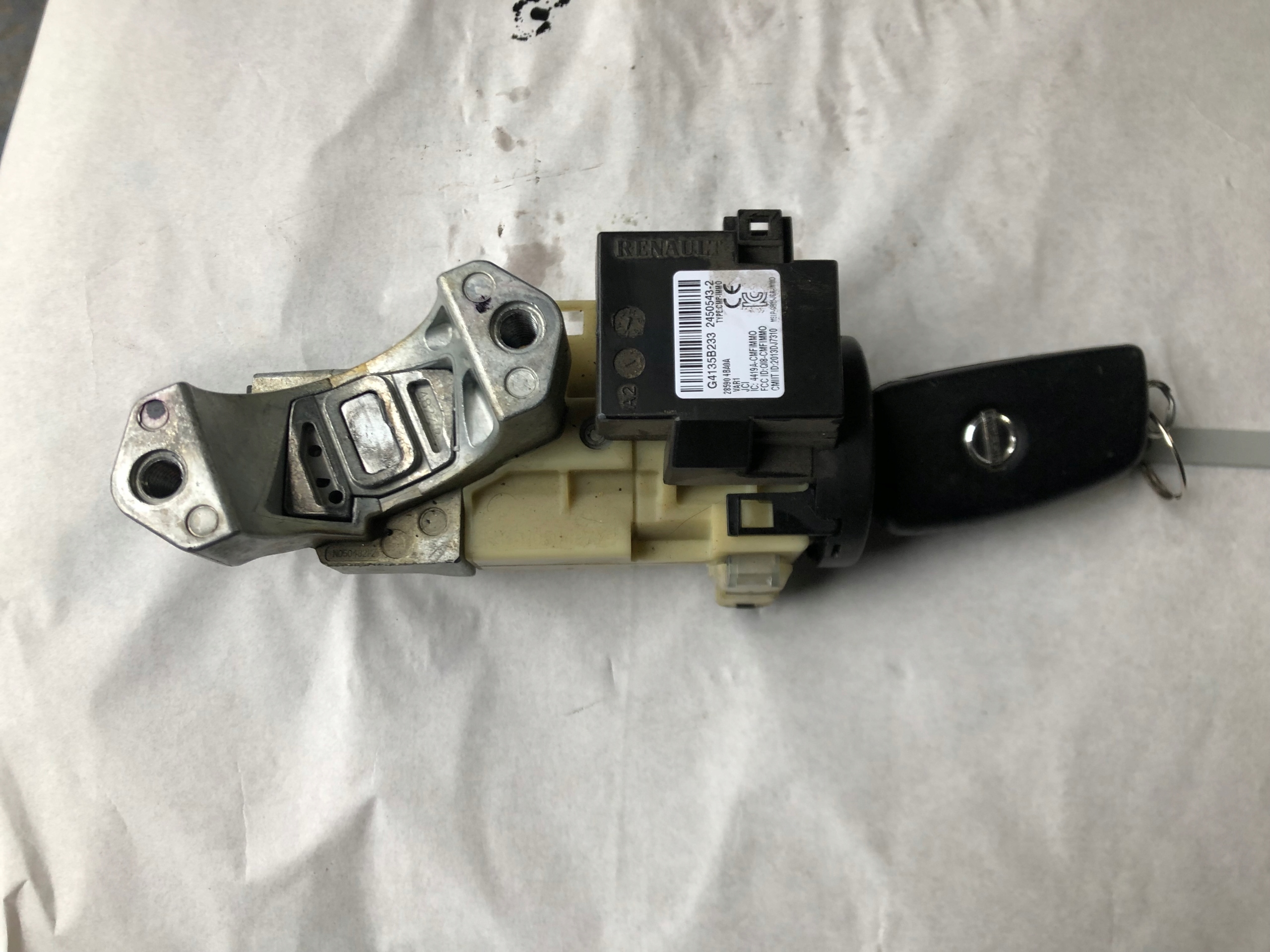 QASHQAI II J11 STACYJKA Z KLUCZEM Typ samochodu Samochody osobowe