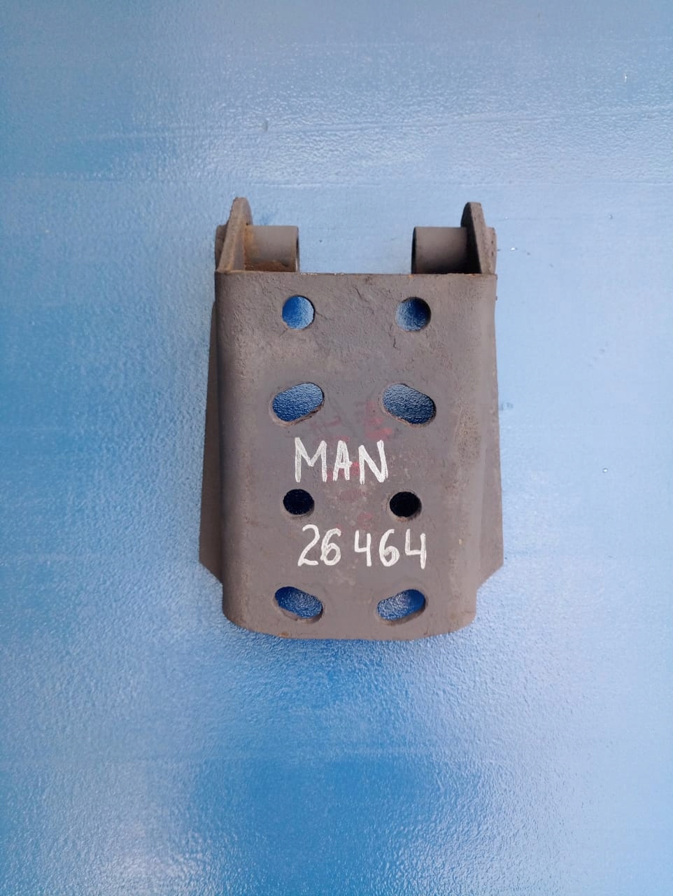 Крепление заднего амортизатора MAN F2000 ME FE