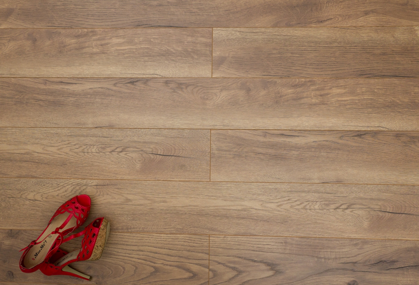 PANELE PODŁOGOWE KRONOTEX AC4 8MM SZER 24CM V4 Jednostka sprzedaży m2