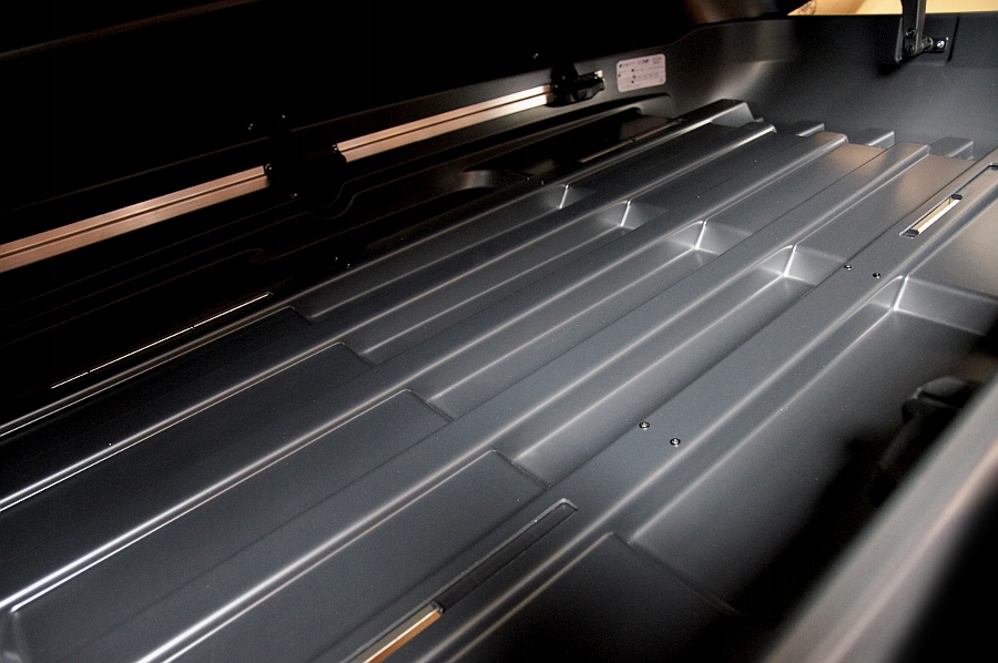 EVO550 Bialy BOX Dachowy Kufer Boks Na Dach Trumna Producent code MOCS0181