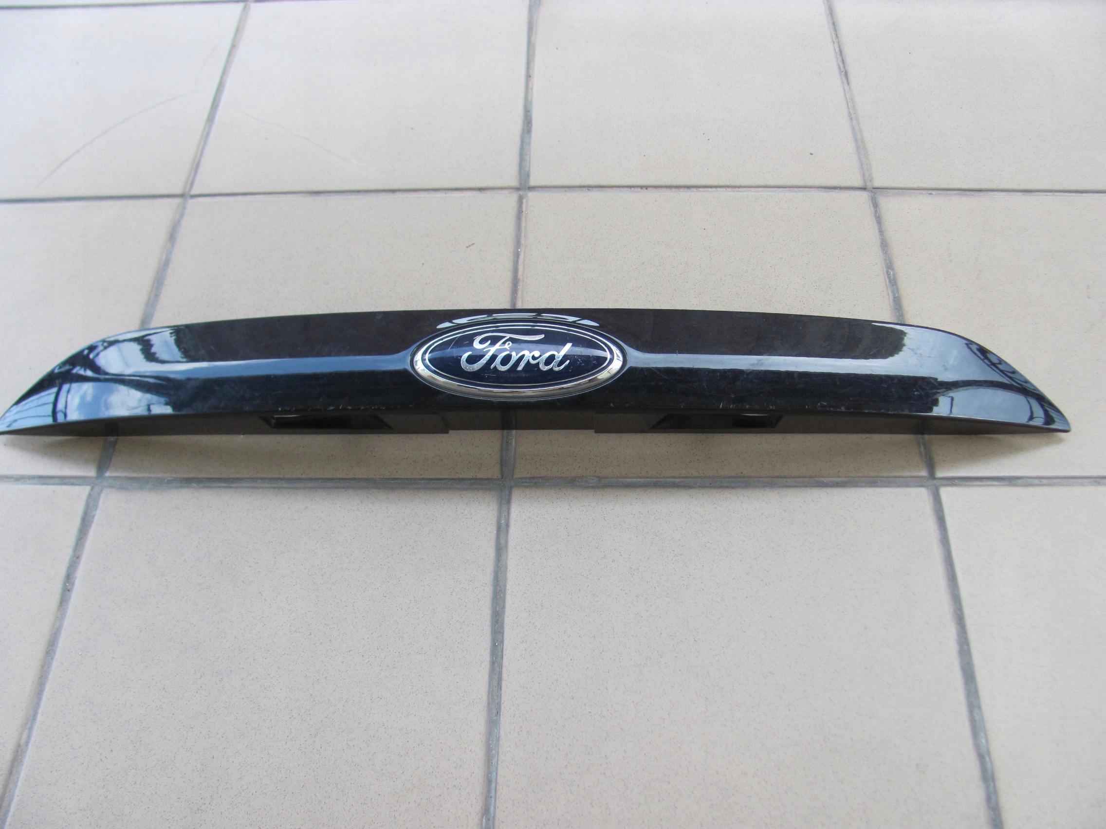 1S71-19B514-BE - FORD KUGA ФОРМОВОЧНАЯ КРЫШКА ЗАДНЯЯ CV44-S43404ABW