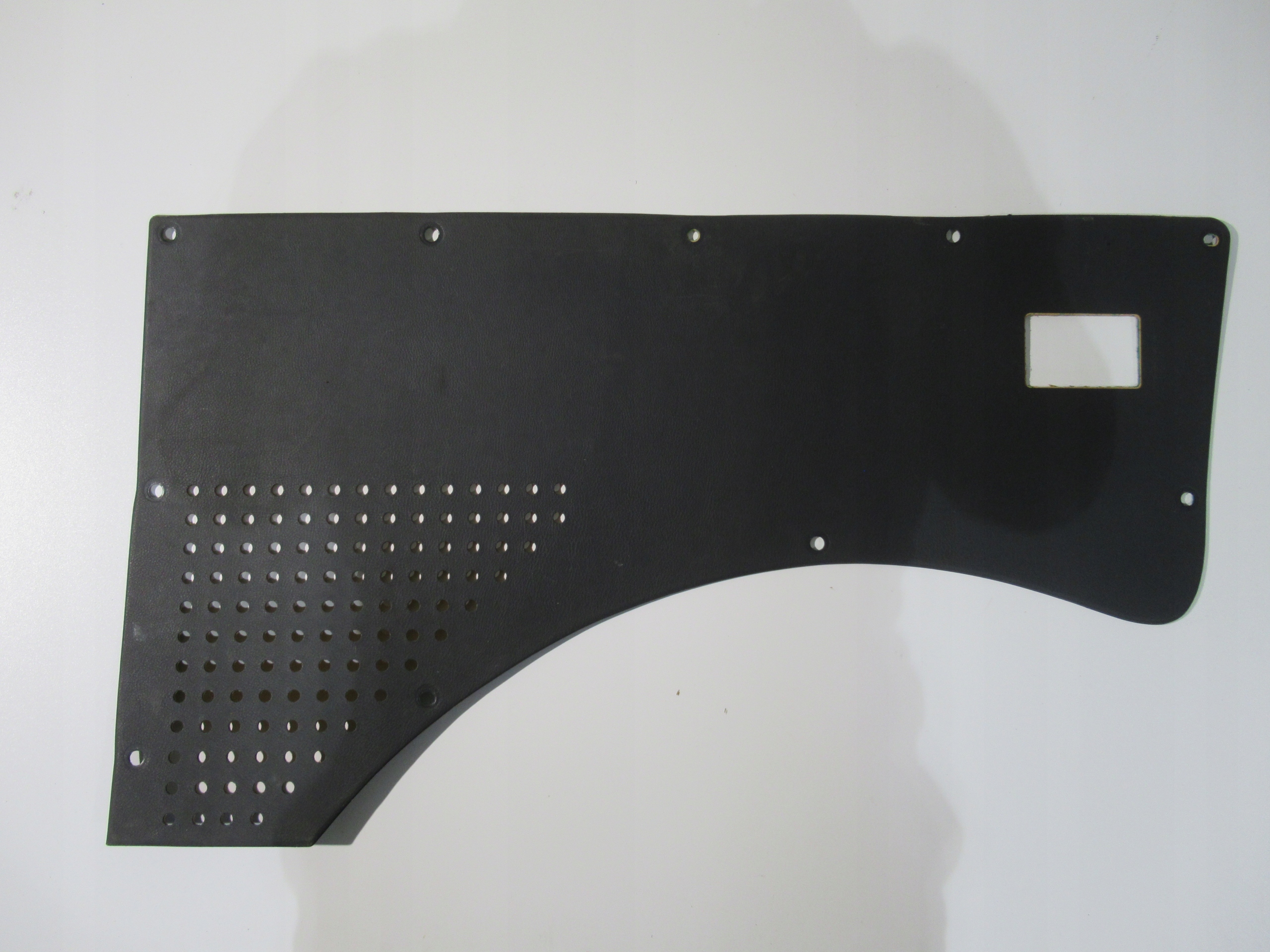 VW T5 MULTIVAN STARTLINE upholstery left 7H5867405