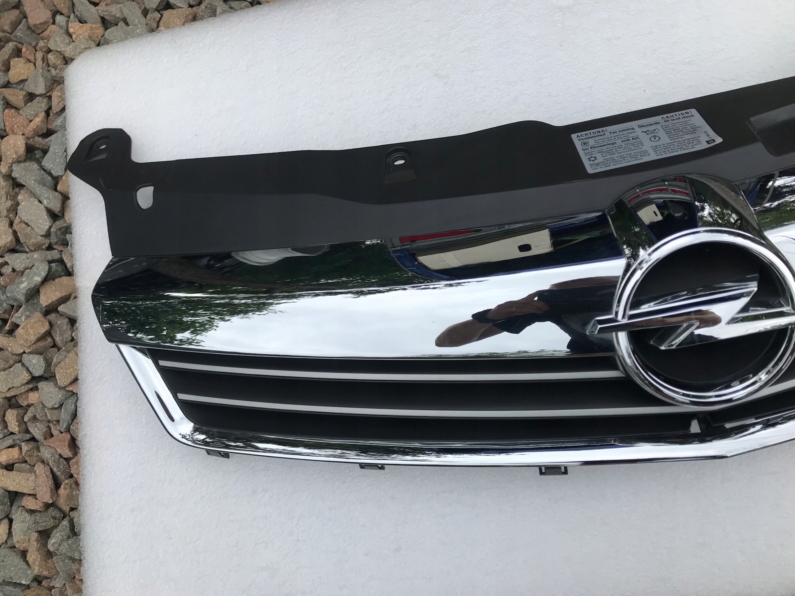 opel Astra 3 III H решетка радиатора перед рестайлинг 2006-