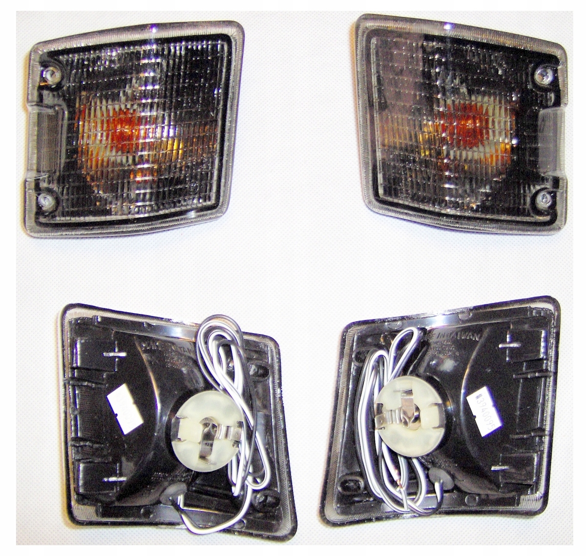 441-1502P3AE-S - VW T3 Transporter поворотники передній p / l димчастий