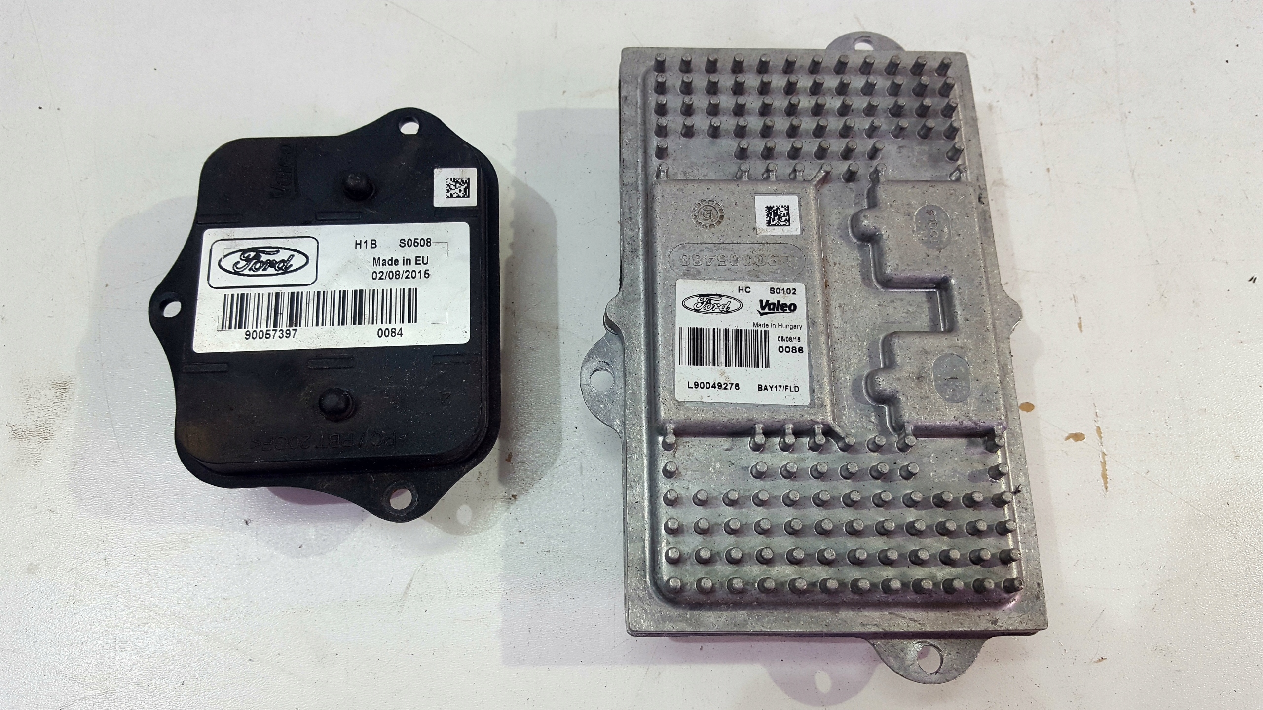 FORD FOCUS C-MAX 90057397 L90049276 PRZETWORNICA