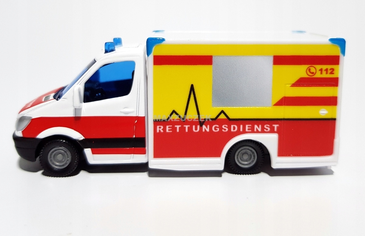 SIKU 1536 AMBULANS NOWOŚĆ 01.2020 Kod producenta 1536