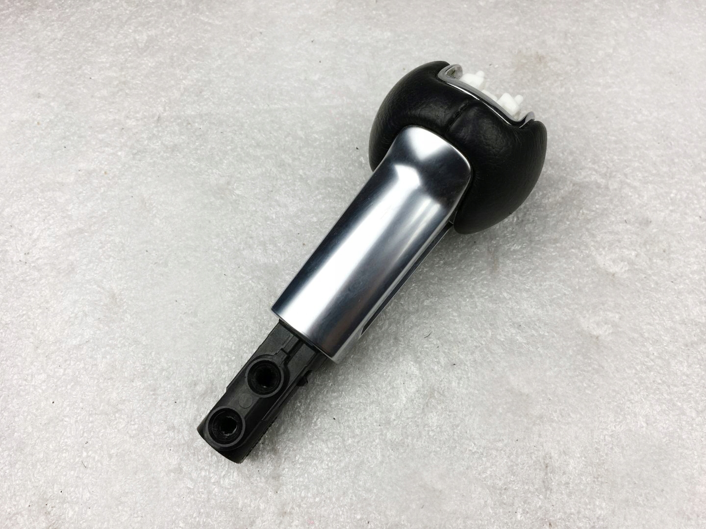 Ford Mustang 15-Ручка Переключения Передач