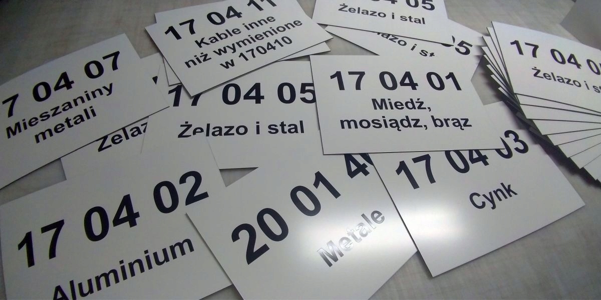 KODY ODPADÓW tablica tabliczka 40x30cm KOD ODPADU Wysokość produktu 30 cm