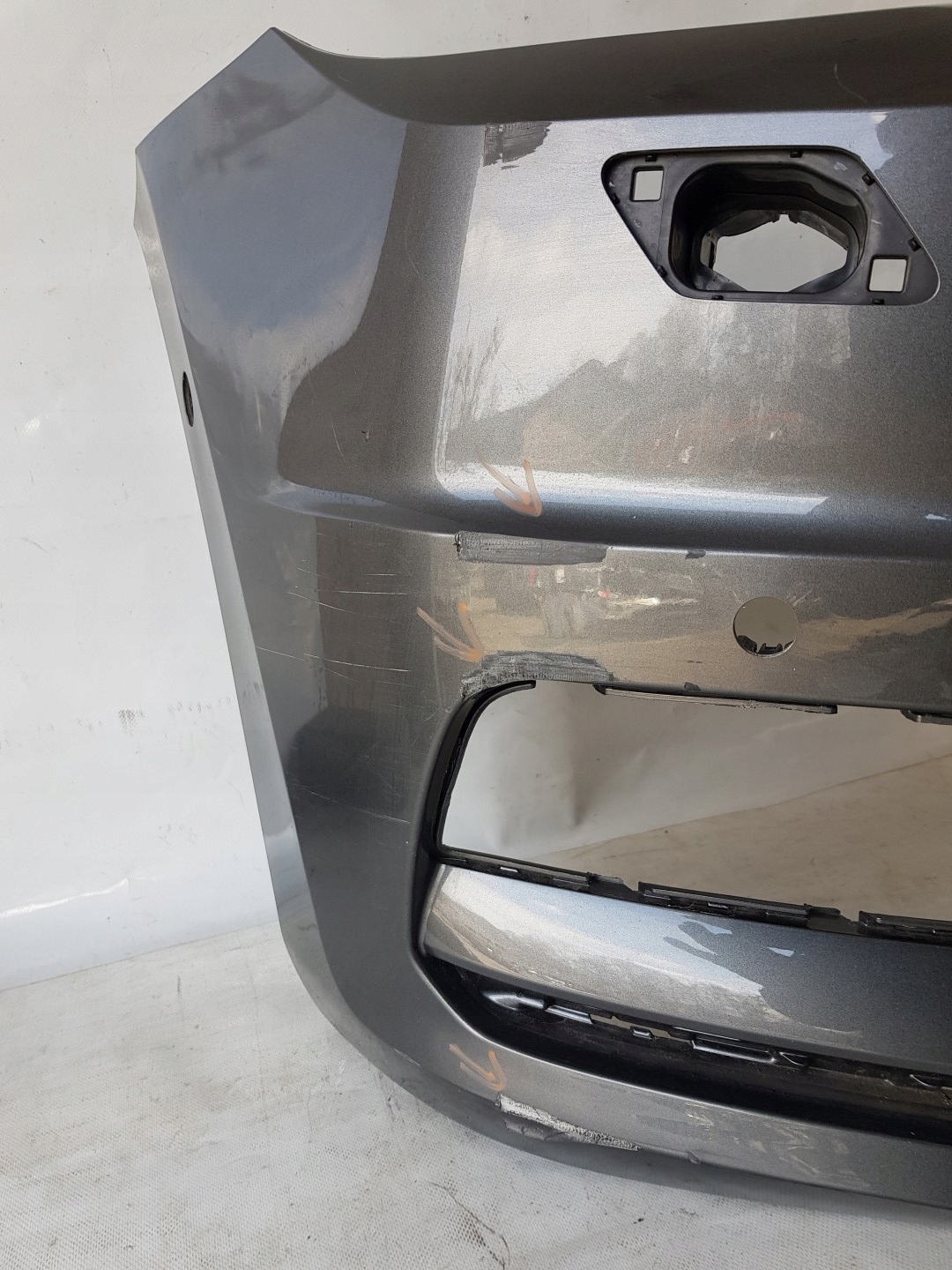 bumper front VW TOURAN II 15- 5TA PDC washers