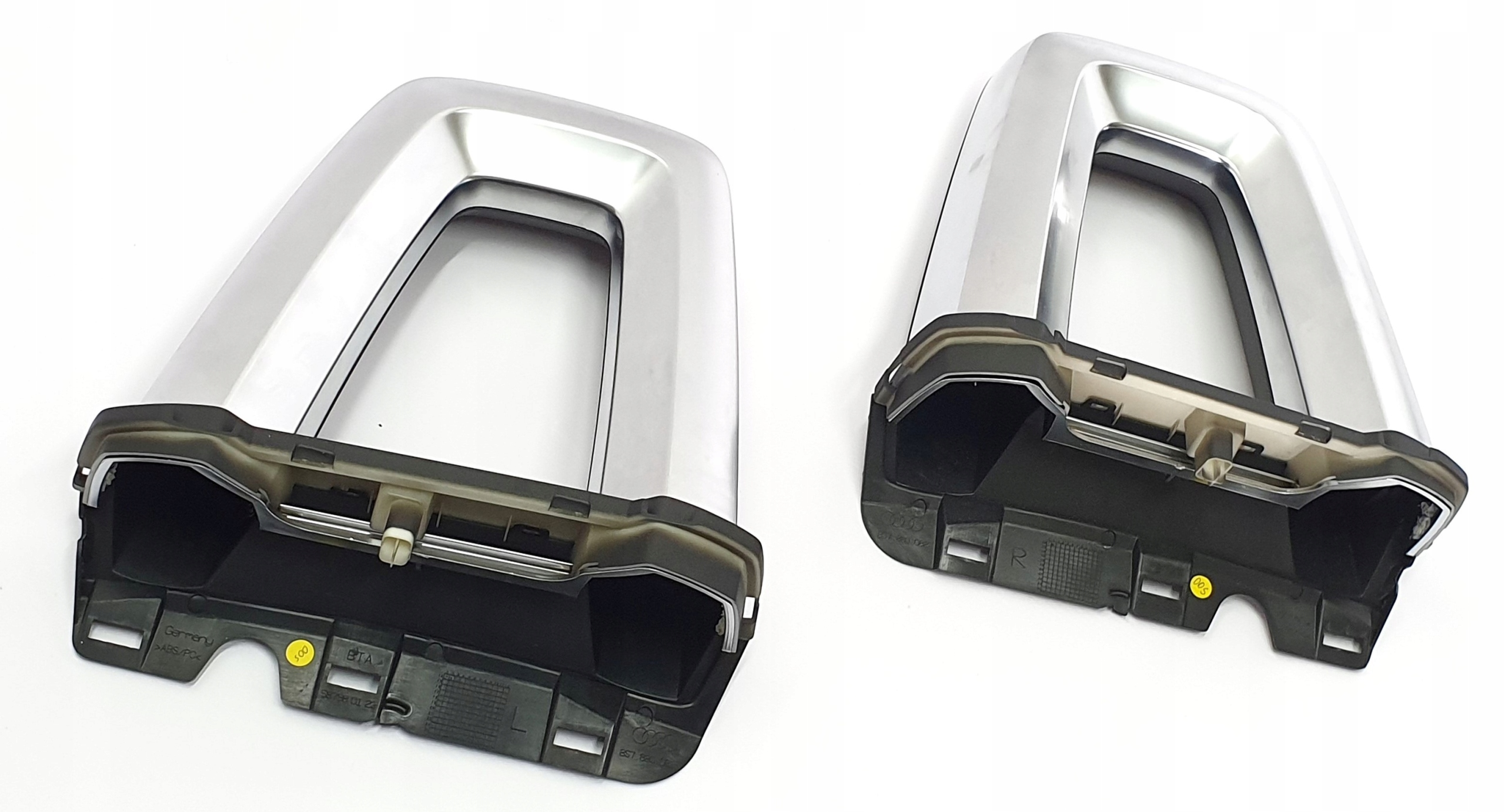 Подголовник Audi TT Convertible 8s7880081 8s7880082