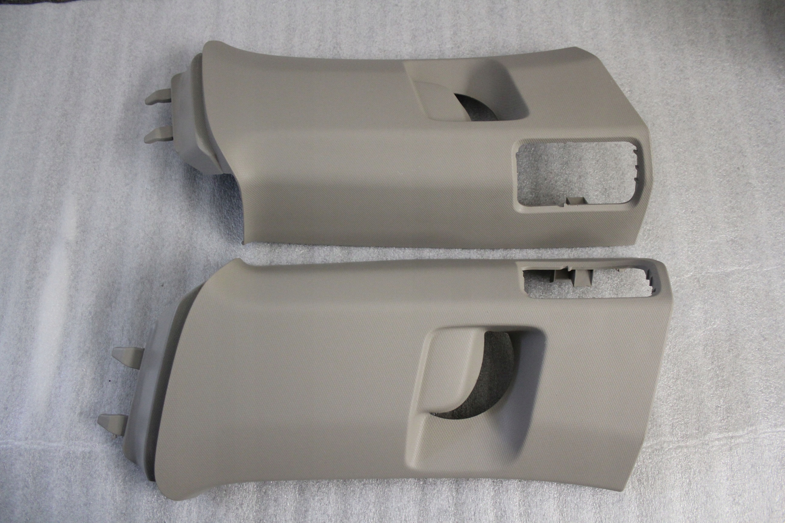 КРИШКА СТІЙКИ C VW ATLAS 3CN867287 3CN867288