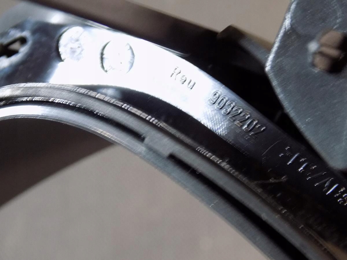 Audi A7 4G рамка корпус счетчика