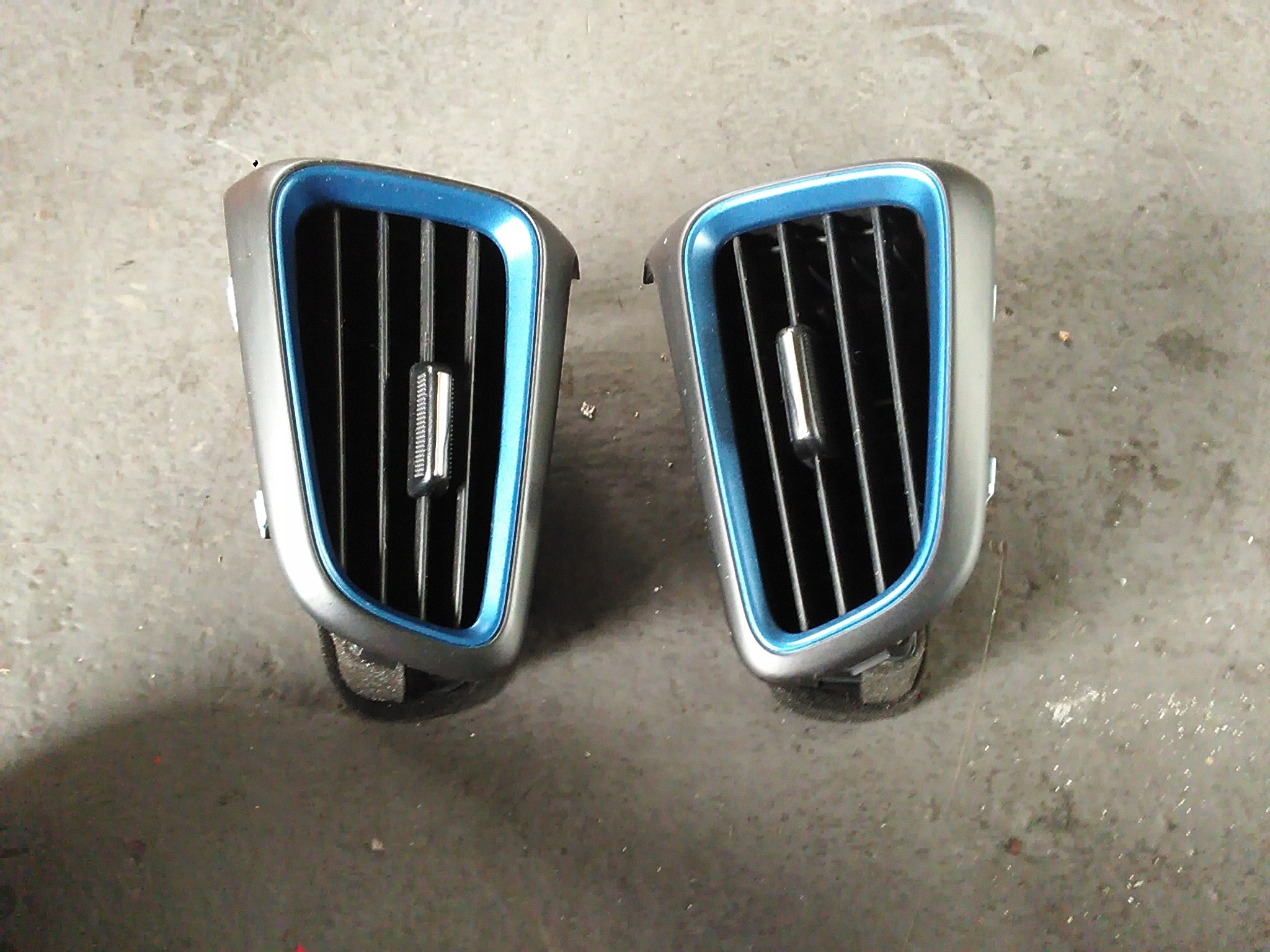 HYUNDAI IONIQ 2018 ВЕНТИЛЯЦІЙНА РЕШІТКА