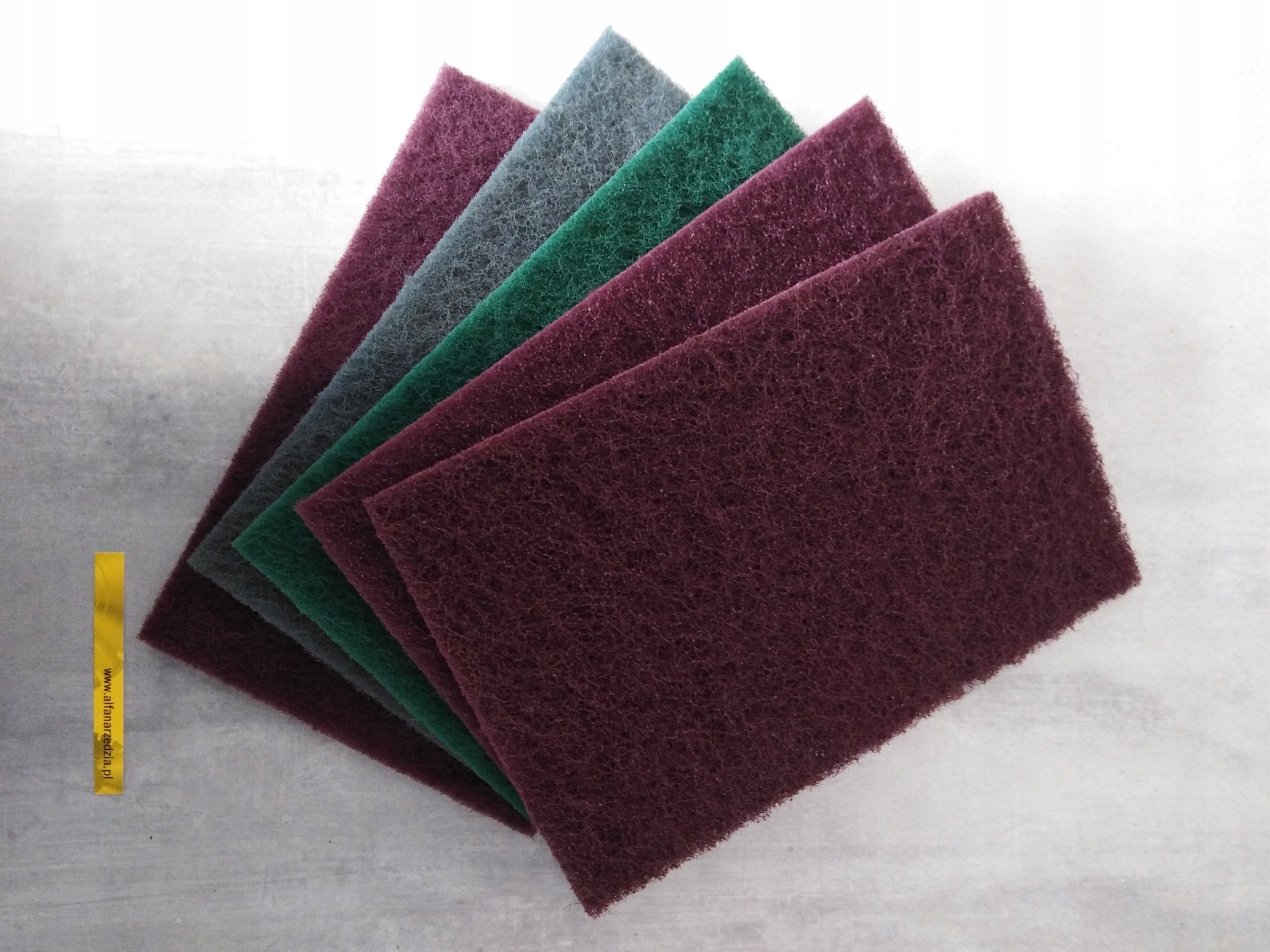 włóknina szlifierska arkusz 120 medium KLINGSPOR Marka Klingspor