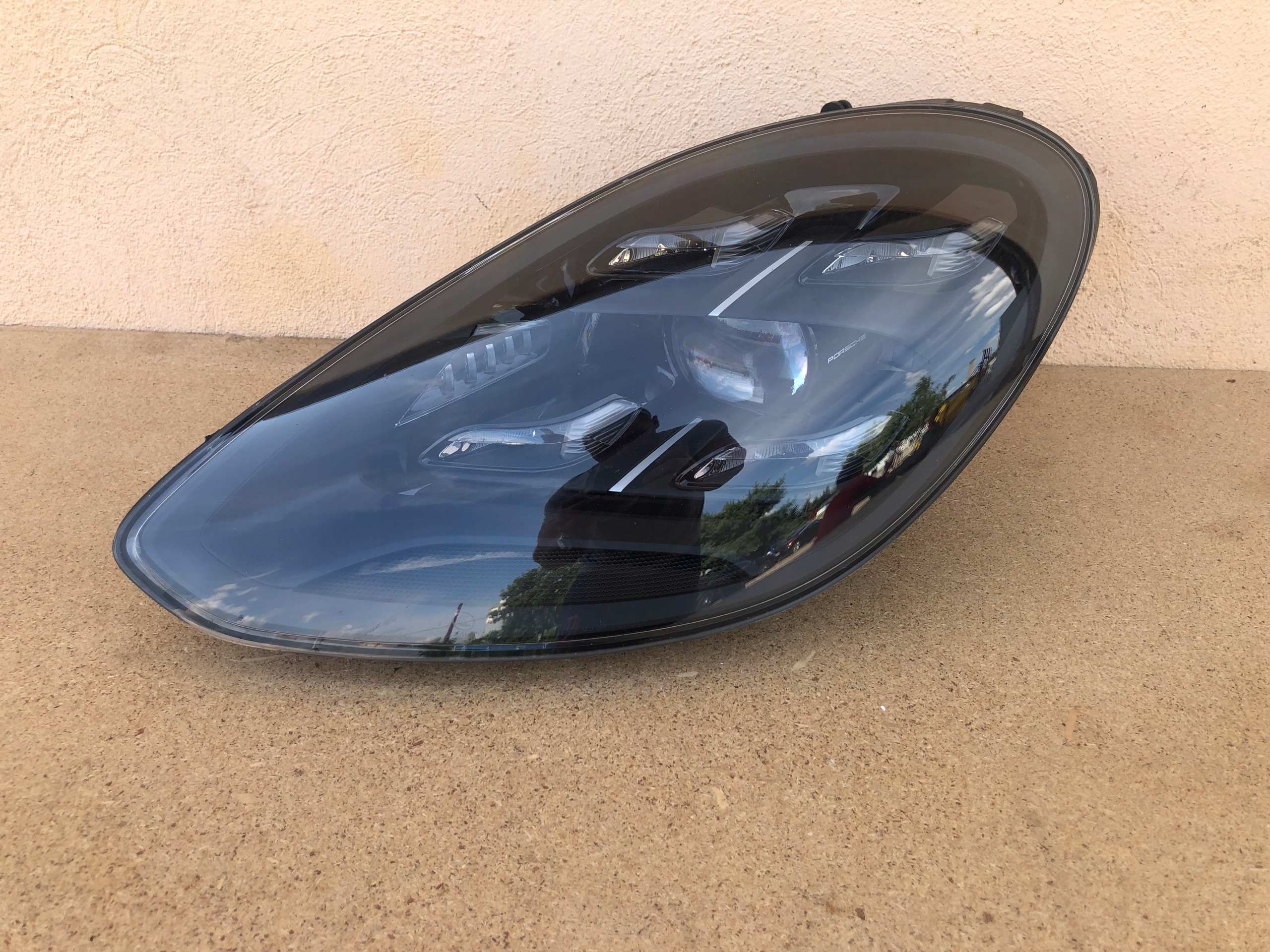 LAMPA LED MATRIX PORSCHE PANAMERA 973941035