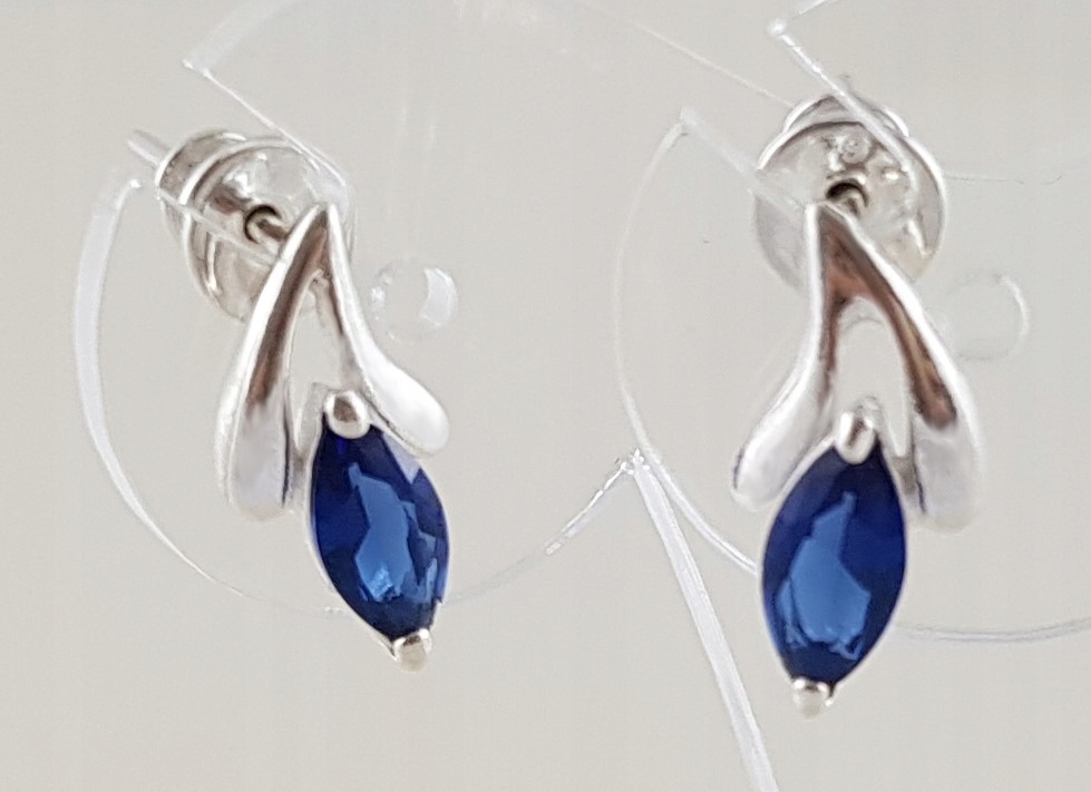 

Kolczyki Ag 925 Sztyft Cyrkonia Blue Markiza