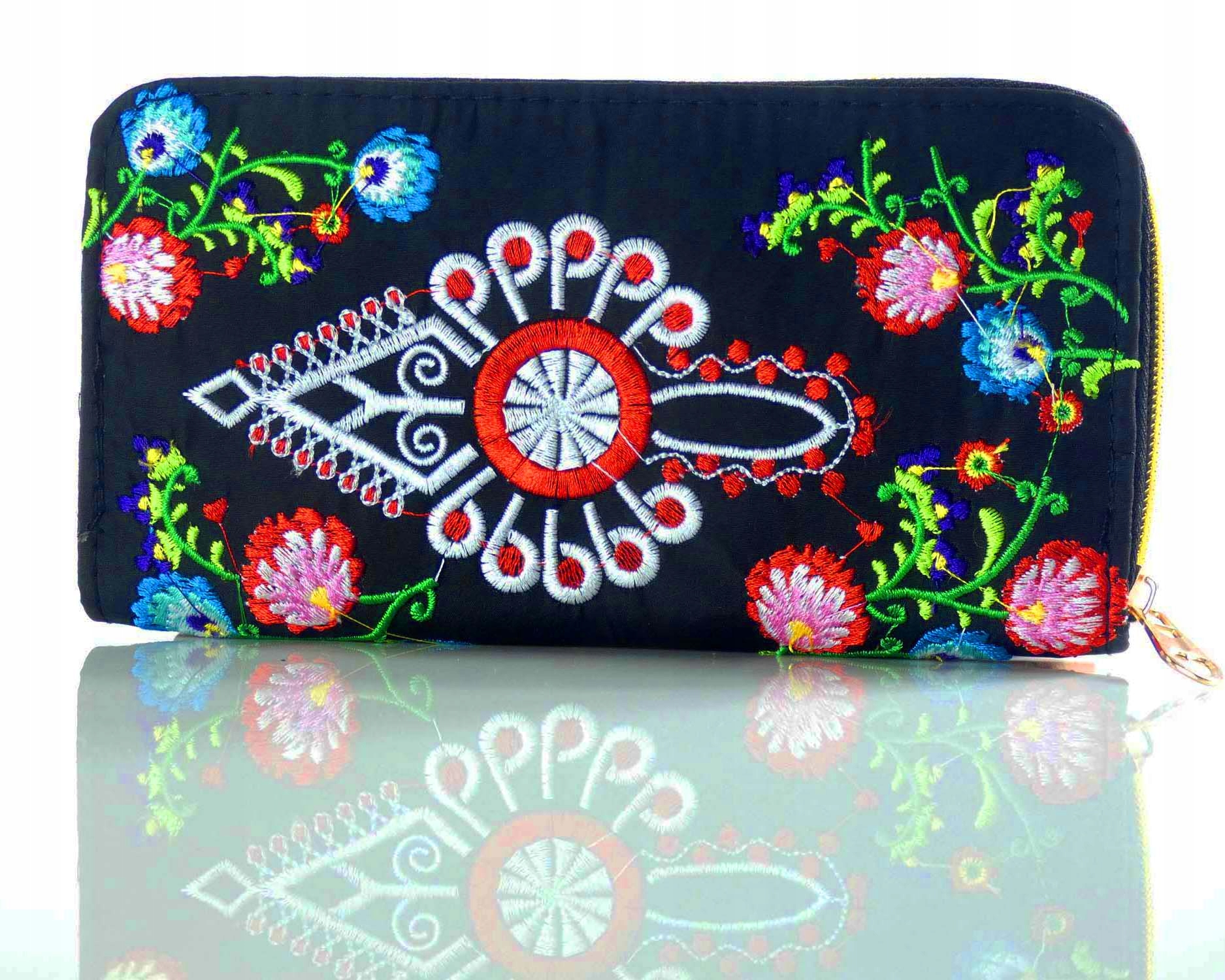 

Haftowany duży portfel kopertówka Etno Parzenica