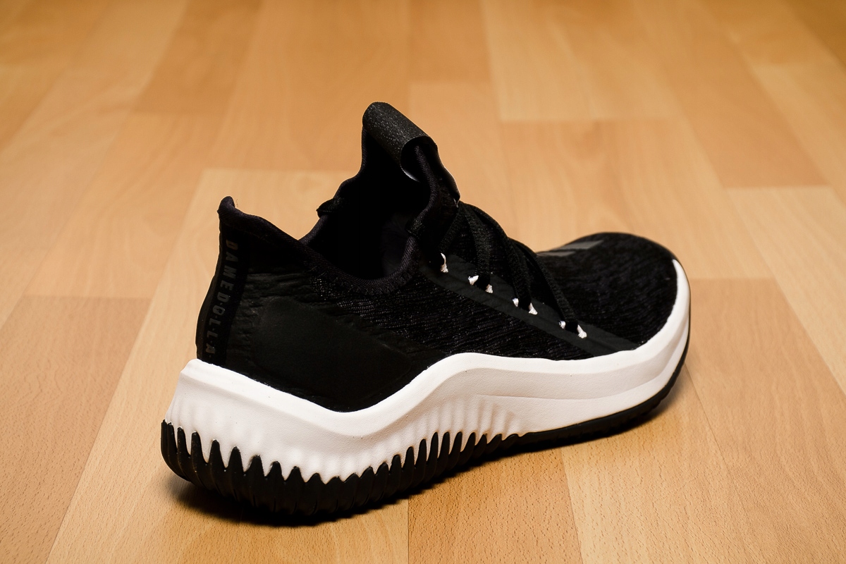 ADIDAS DAME D.O.L.L.A CORE BLACK/WHITE Marka adidas