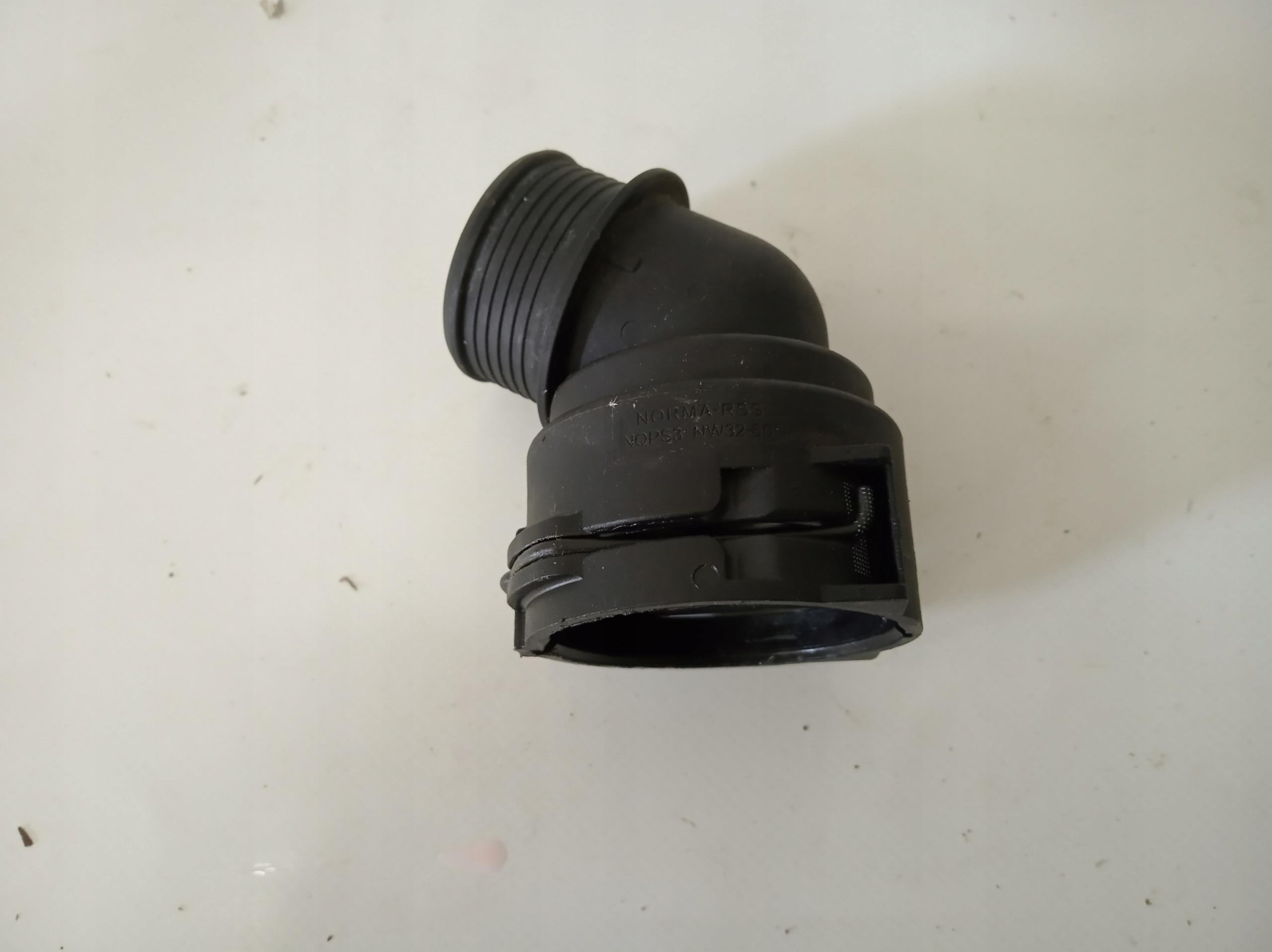 ALFA ROMEO GIULIA STELVIO ПАТРУБОК РАДІАТОРА 2.2