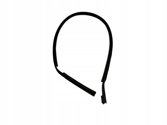 Уплотнитель стекла двери левый задний VOLVO S40 30799624