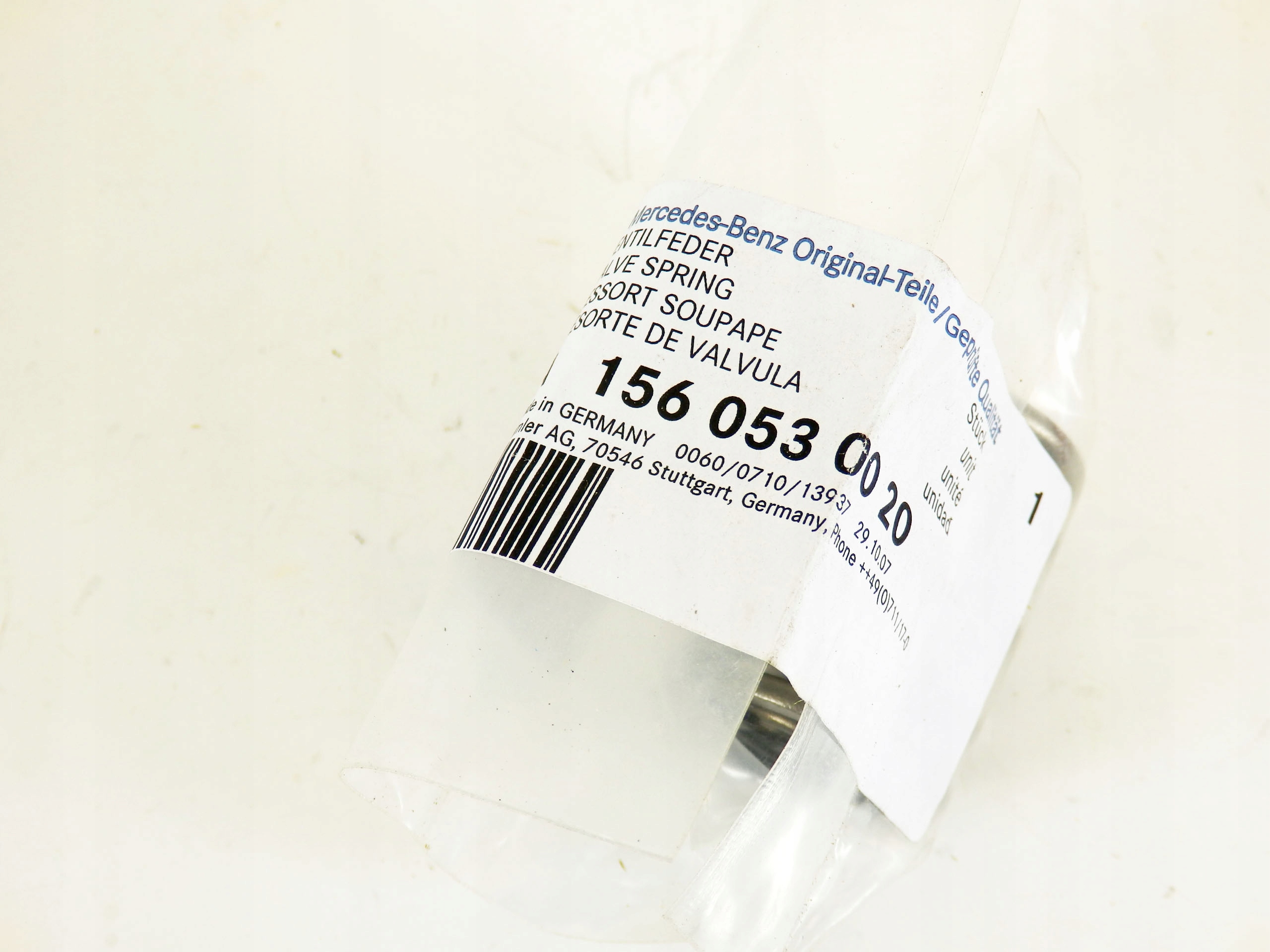 SPRĘŻYNA ZAWORU MERCEDES M156 63 AMG A1560530020 Producent części Mercedes-Benz OE